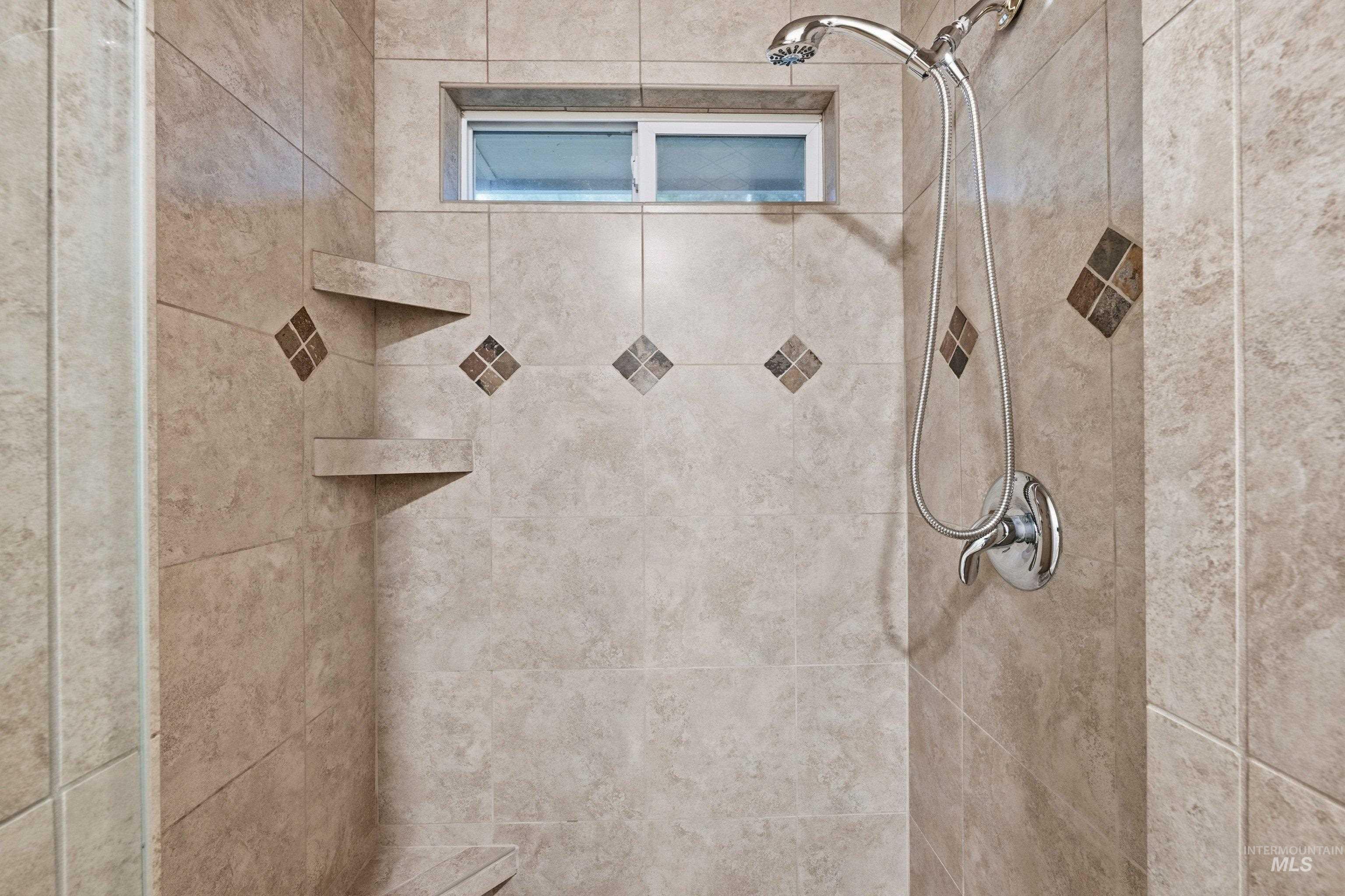 2095 E Celia Ct, Eagle, Idaho 83616, 4 Bedrooms, 2 Bathrooms, Residential For Sale, Price $579,900,MLS 98982488