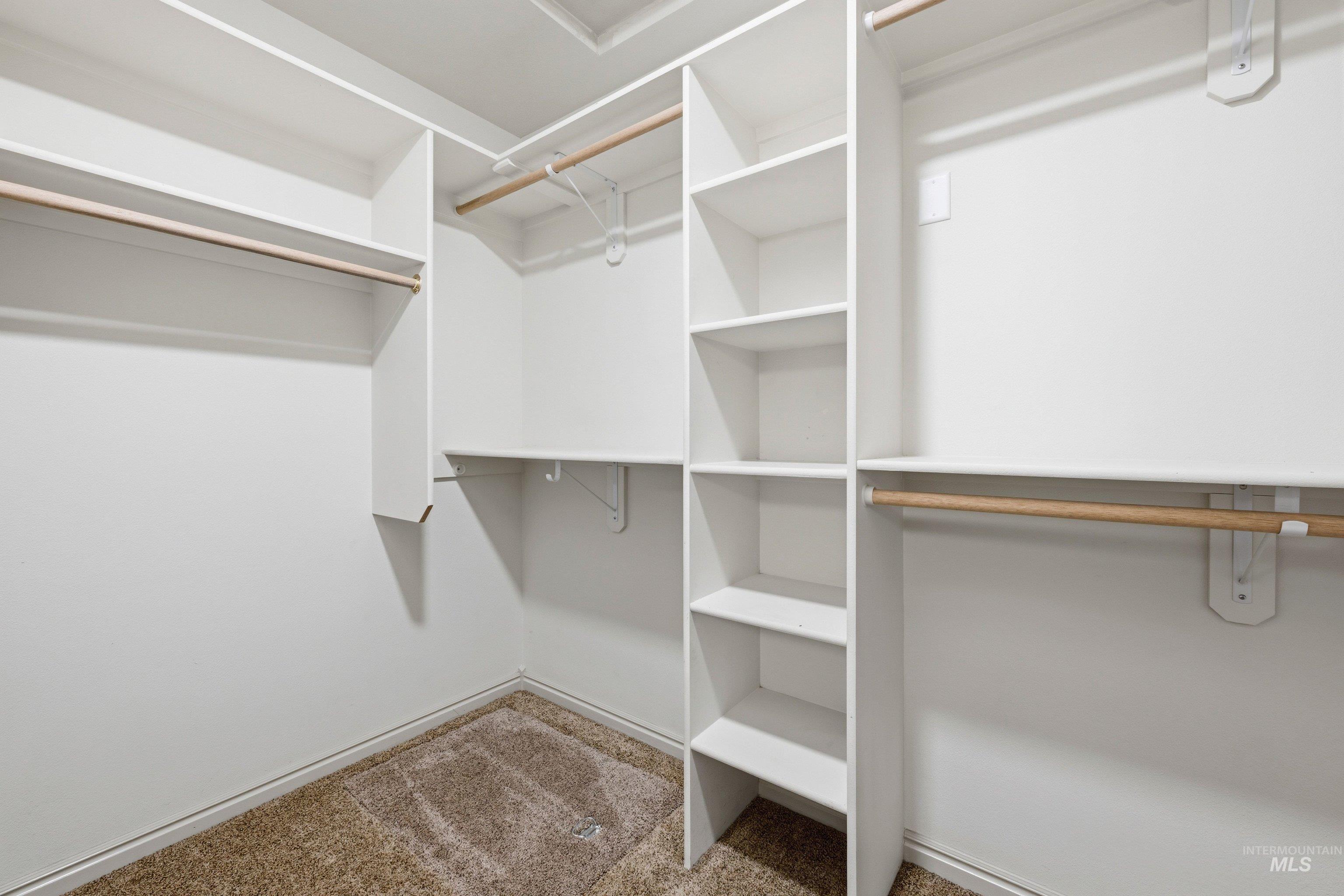 2095 E Celia Ct, Eagle, Idaho 83616, 4 Bedrooms, 2 Bathrooms, Residential For Sale, Price $579,900,MLS 98982488