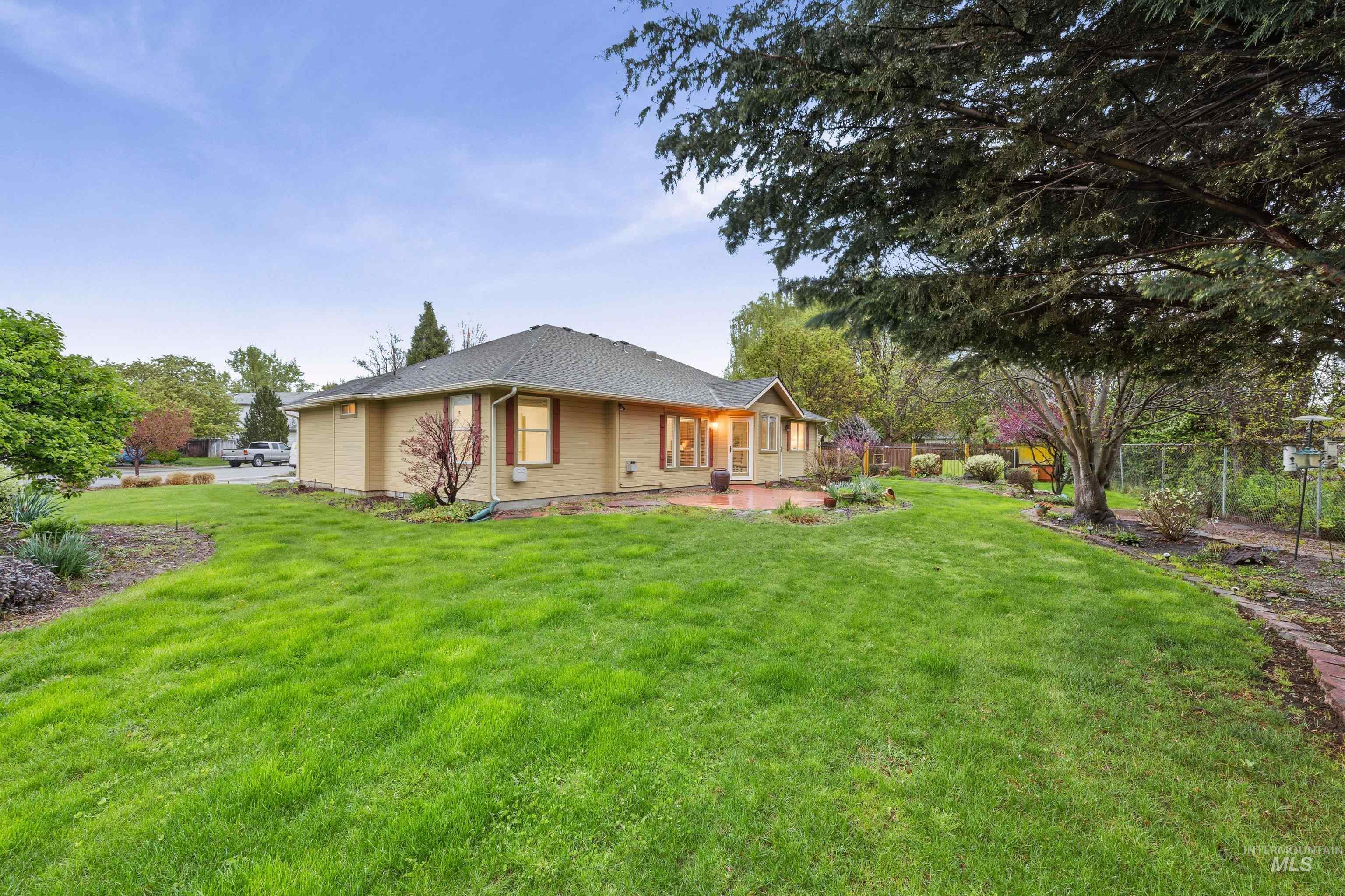 2095 E Celia Ct, Eagle, Idaho 83616, 4 Bedrooms, 2 Bathrooms, Residential For Sale, Price $579,900,MLS 98982488
