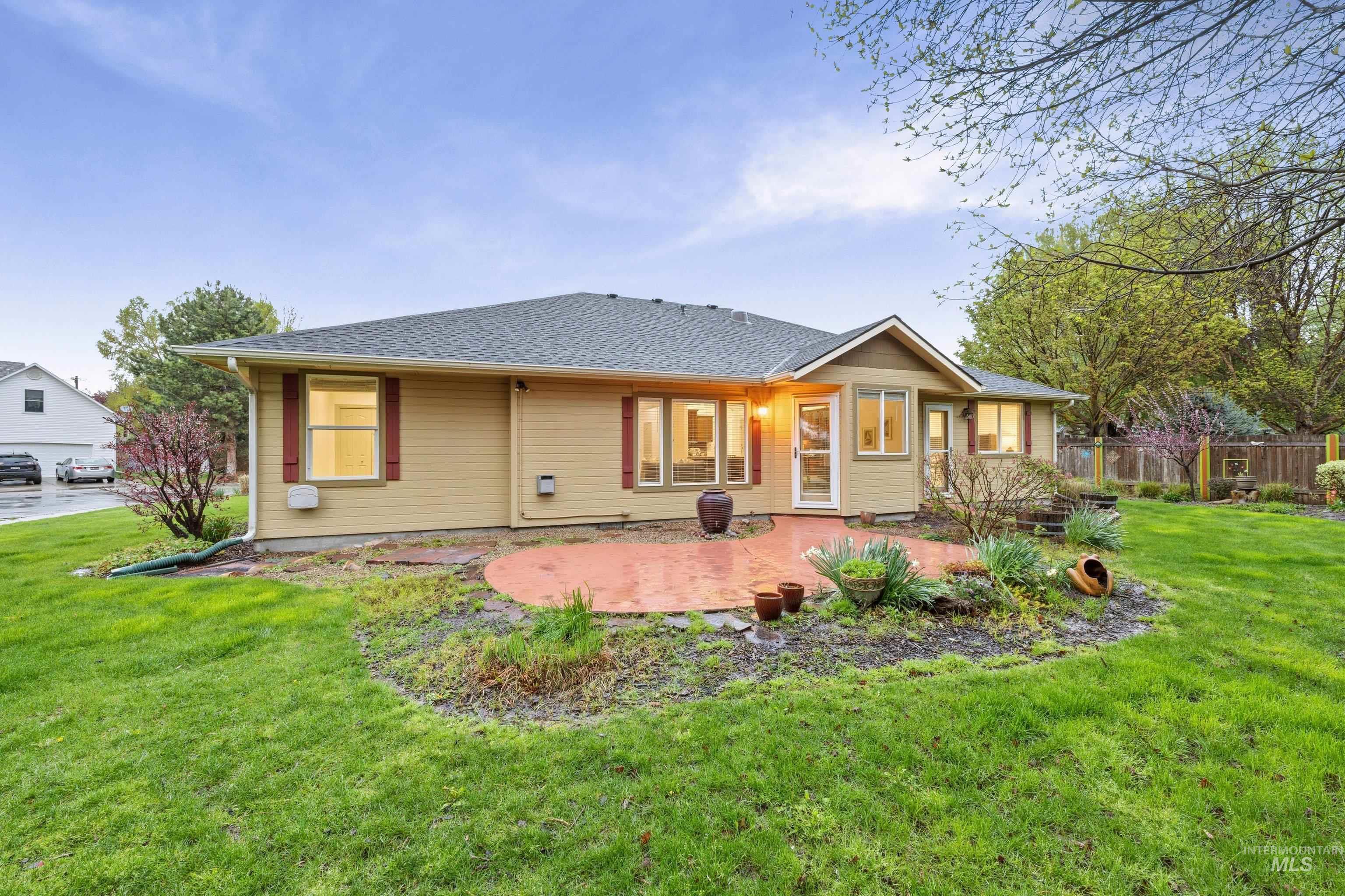 2095 E Celia Ct, Eagle, Idaho 83616, 4 Bedrooms, 2 Bathrooms, Residential For Sale, Price $579,900,MLS 98982488