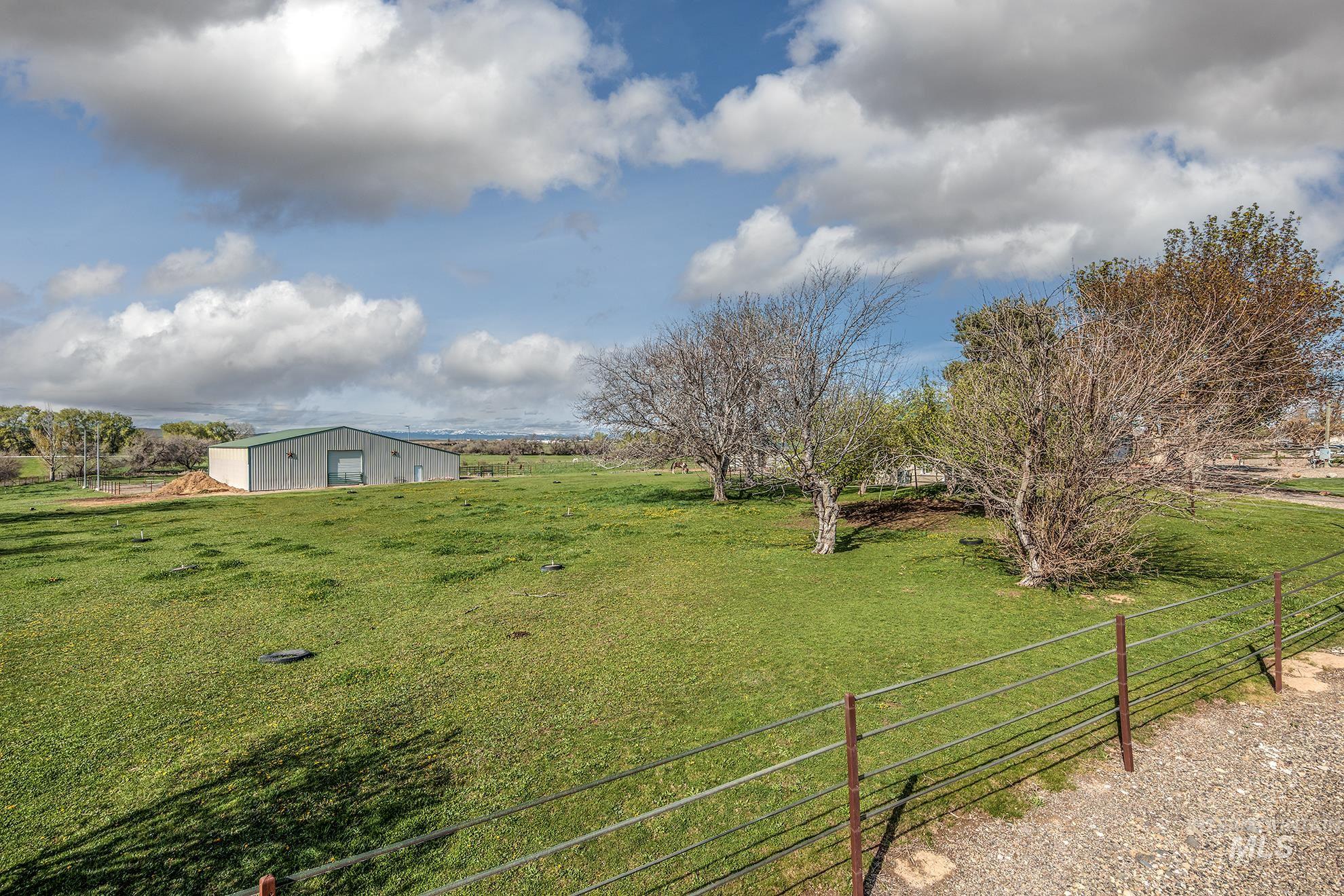 644 Ontario Heights Rd, Ontario, Oregon 97914, 5 Bedrooms, 2.5 Bathrooms, Farm & Ranch For Sale, Price $975,000, 98982490