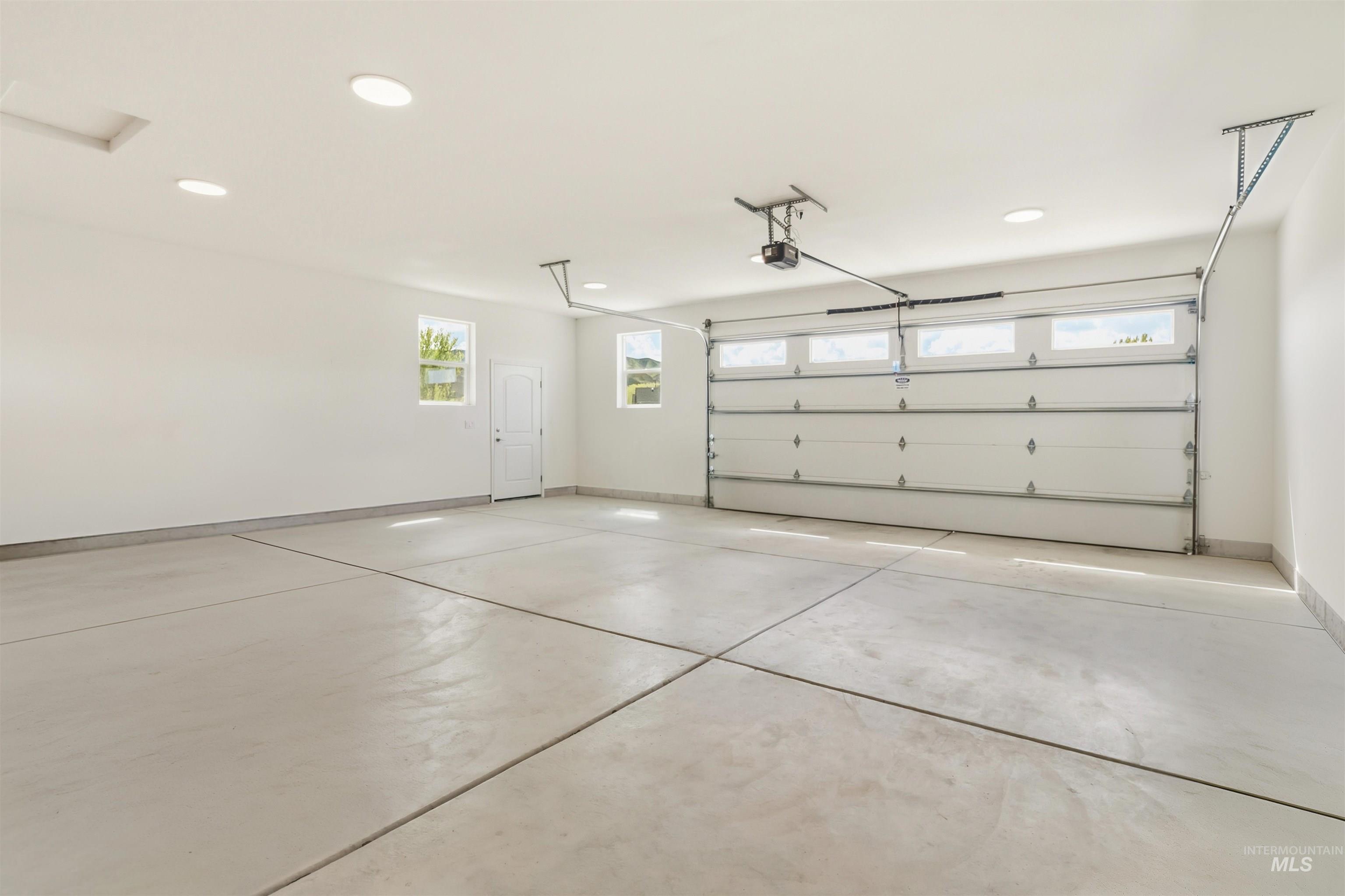 1425 Connelly Ln, Emmett, Idaho 83617, 4 Bedrooms, 3.5 Bathrooms, Residential For Sale, Price $1,199,000,MLS 98982492