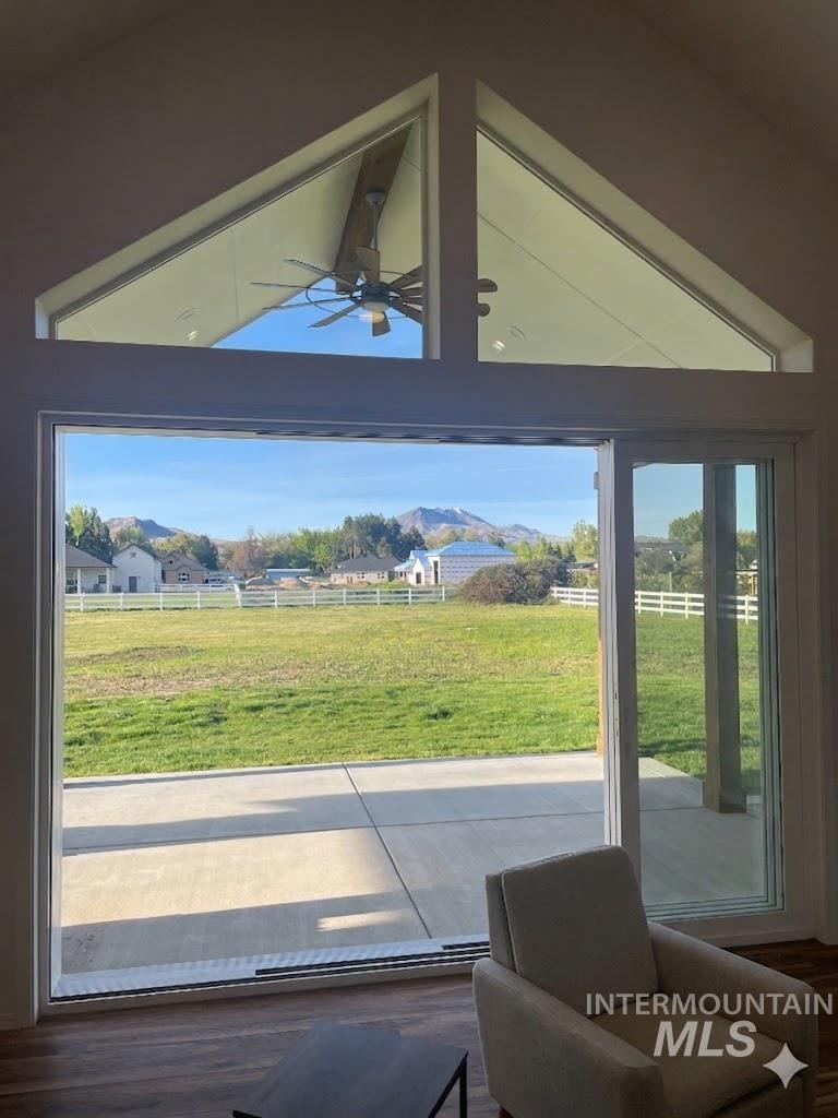 1425 Connelly Ln, Emmett, Idaho 83617, 4 Bedrooms, 3.5 Bathrooms, Residential For Sale, Price $1,199,000,MLS 98982492