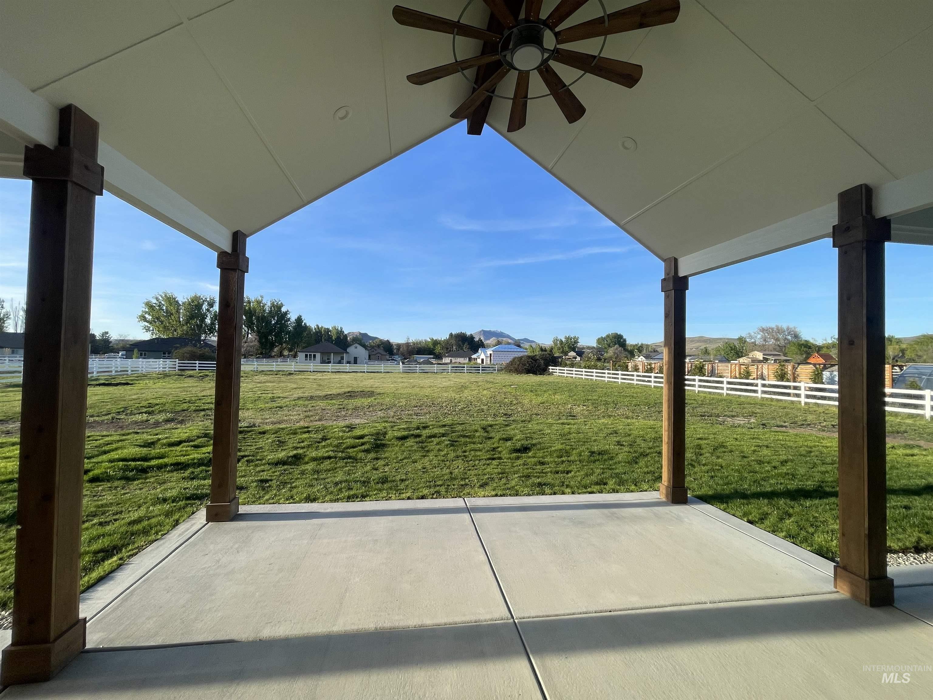 1425 Connelly Ln, Emmett, Idaho 83617, 4 Bedrooms, 3.5 Bathrooms, Residential For Sale, Price $1,099,000, 98982492