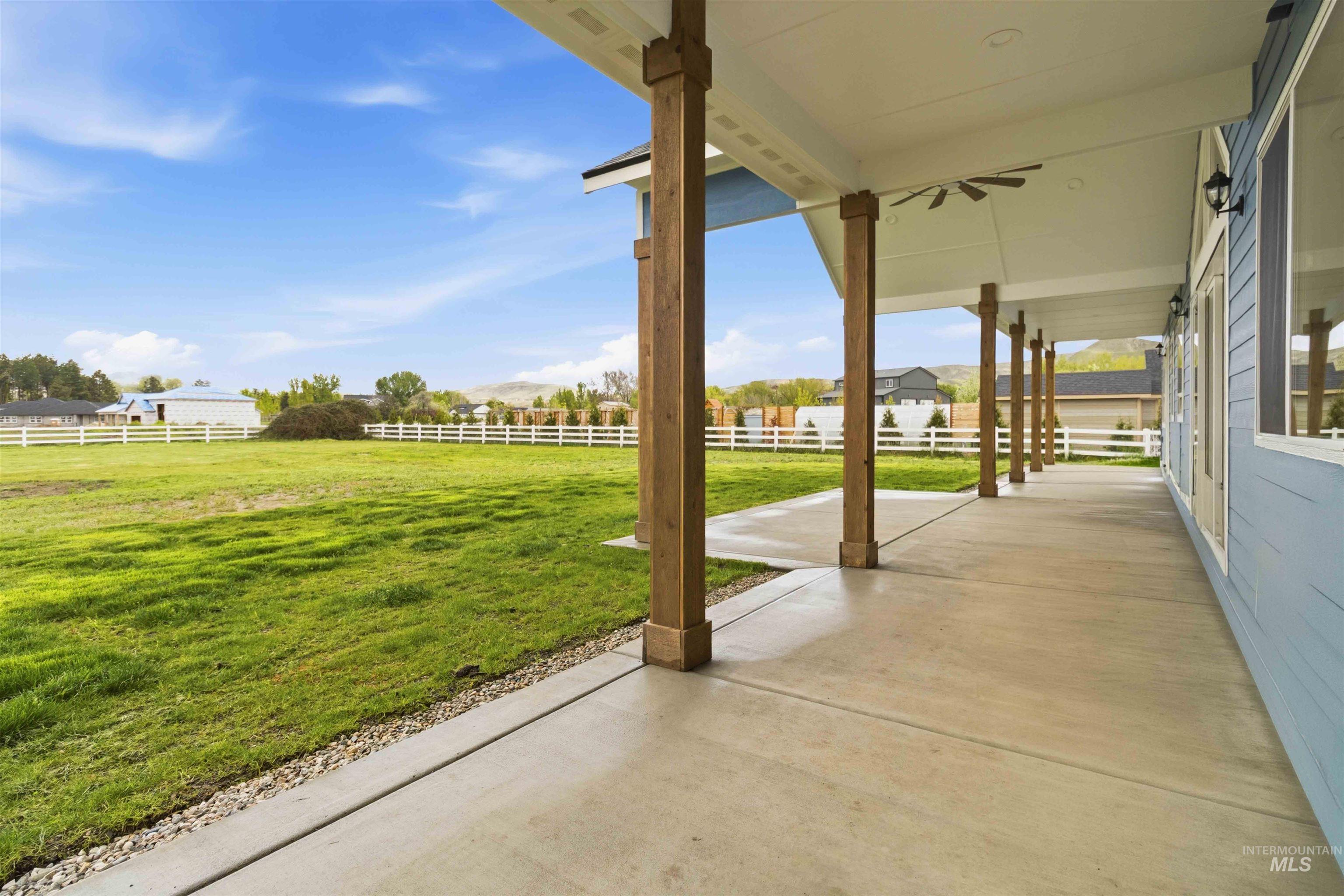 1425 Connelly Ln, Emmett, Idaho 83617, 4 Bedrooms, 3.5 Bathrooms, Residential For Sale, Price $1,099,000, 98982492