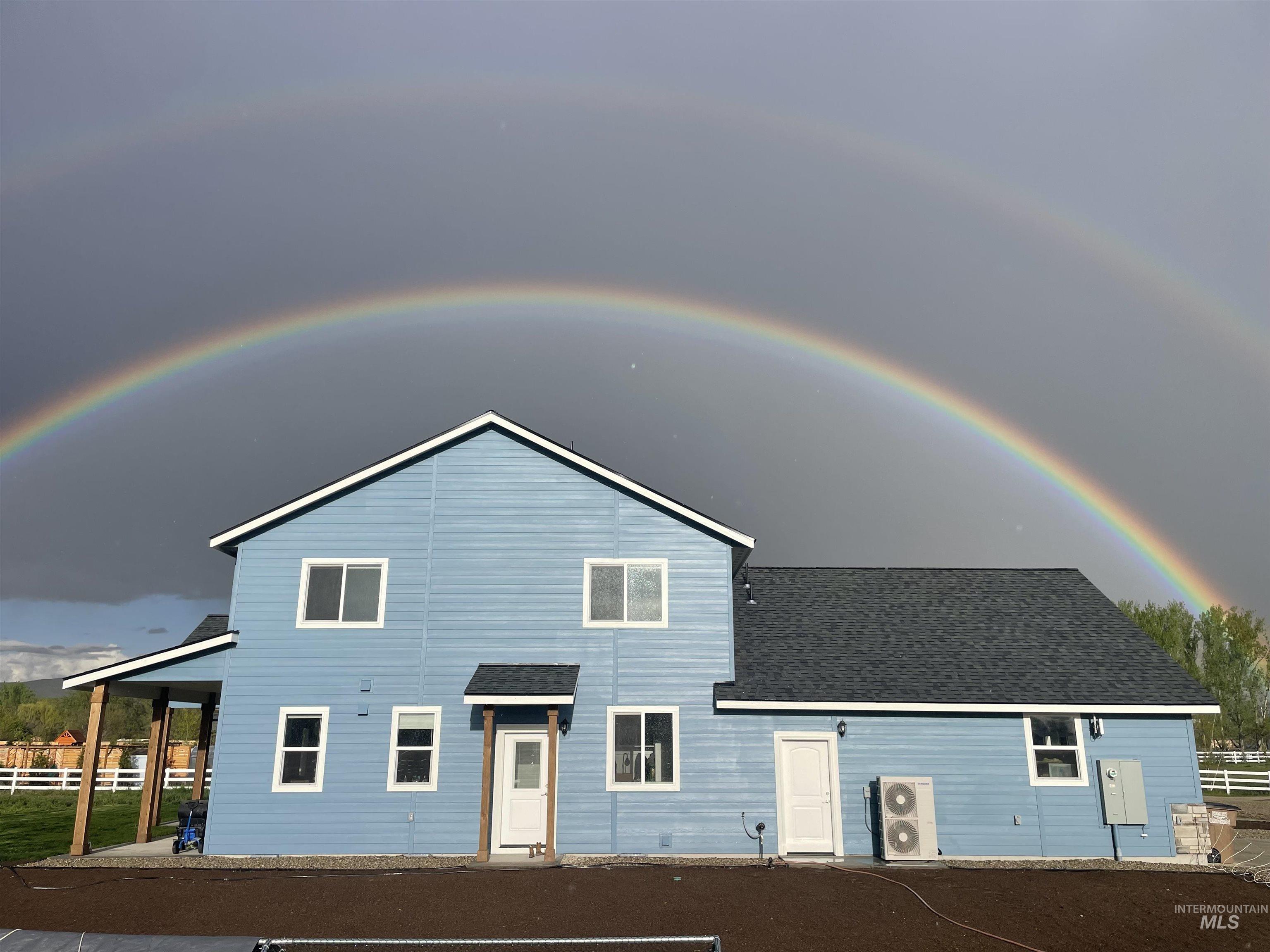 1425 Connelly Ln, Emmett, Idaho 83617, 4 Bedrooms, 3.5 Bathrooms, Residential For Sale, Price $1,124,000,MLS 98982492