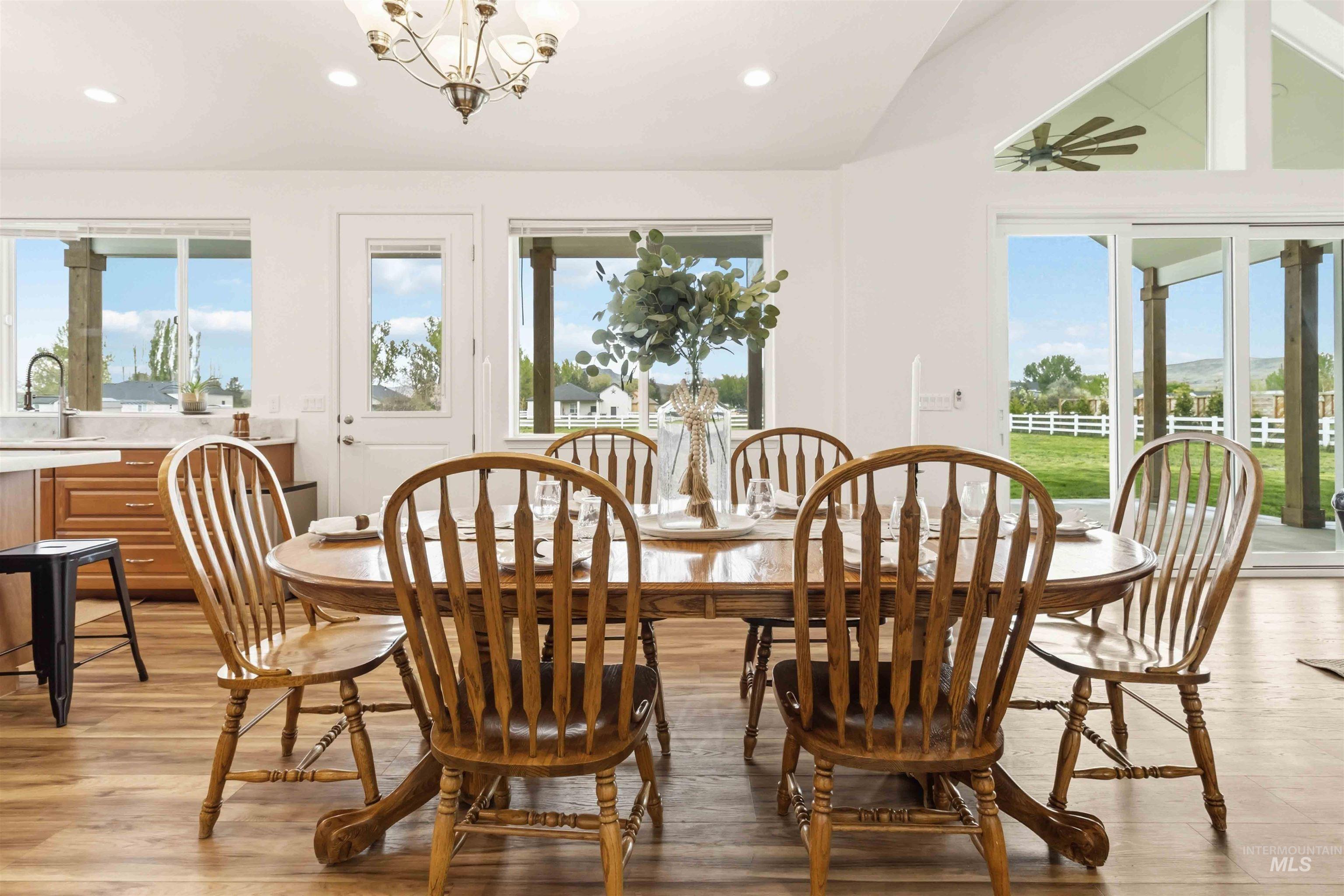 1425 Connelly Ln, Emmett, Idaho 83617, 4 Bedrooms, 3.5 Bathrooms, Residential For Sale, Price $1,199,000,MLS 98982492