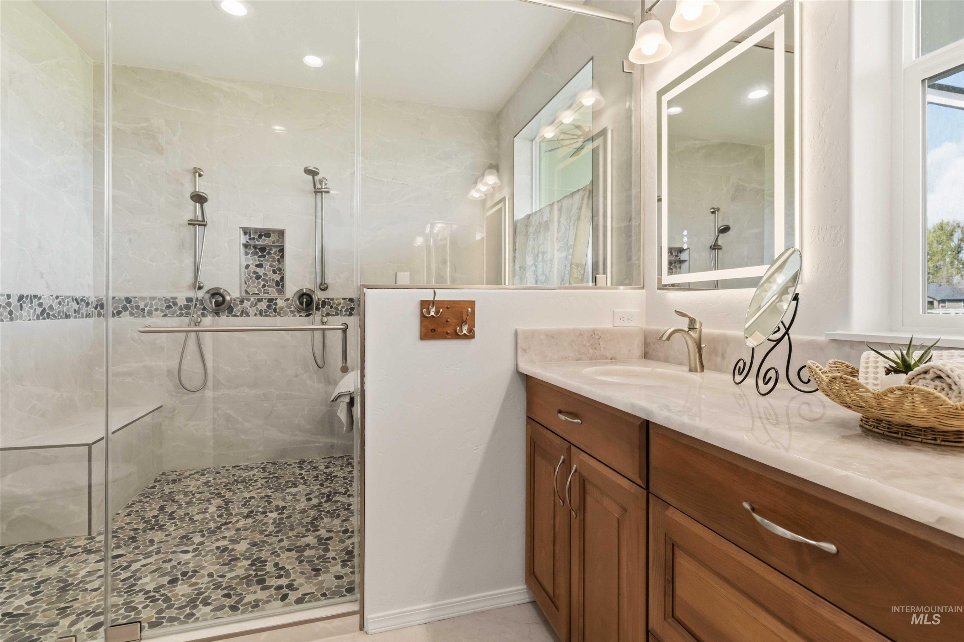 1425 Connelly Ln, Emmett, Idaho 83617, 4 Bedrooms, 3.5 Bathrooms, Residential For Sale, Price $1,199,000, 98982492