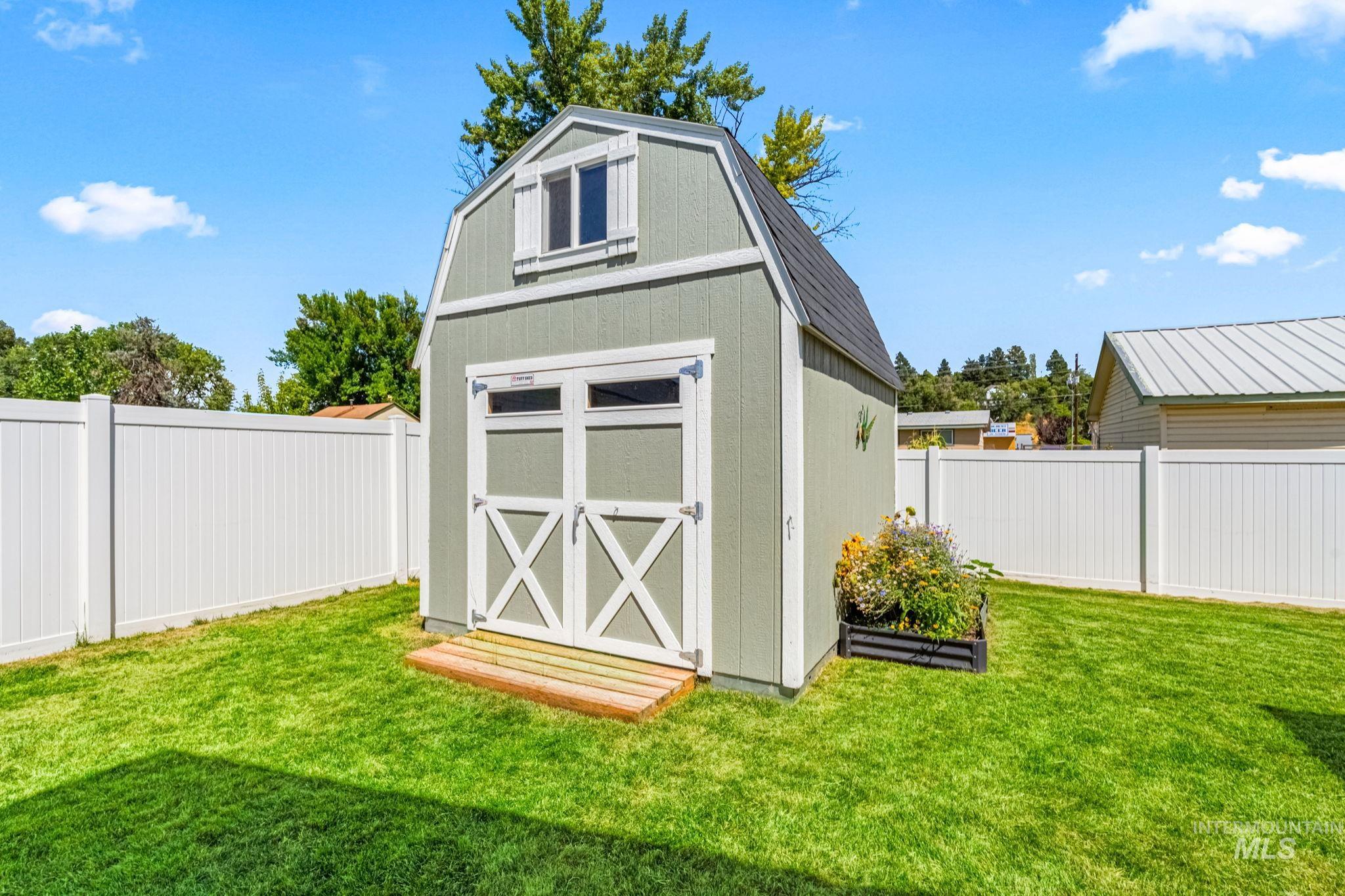 395 Cutlass, Payette, Idaho 83661-5380, 3 Bedrooms, 2 Bathrooms, Residential For Sale, Price $359,900,MLS 98982493