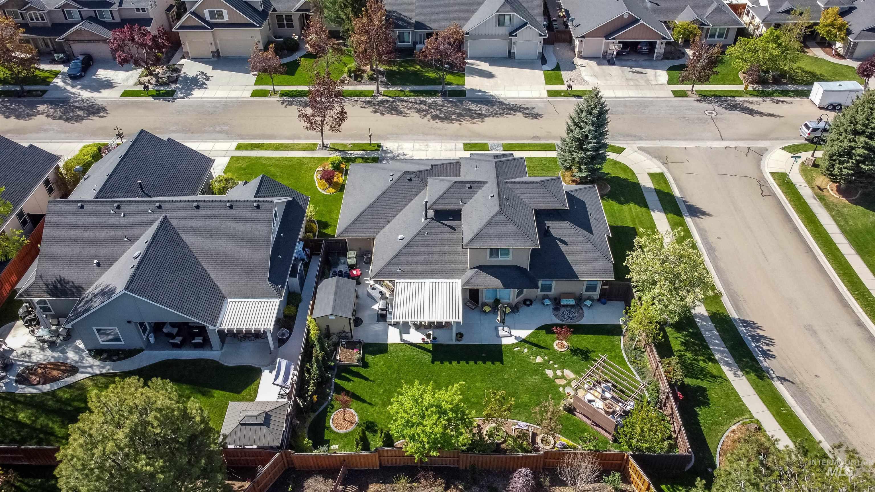2240 W Anatole St, Meridian, Idaho 83646, 3 Bedrooms, 2.5 Bathrooms, Residential For Sale, Price $625,000,MLS 98982494