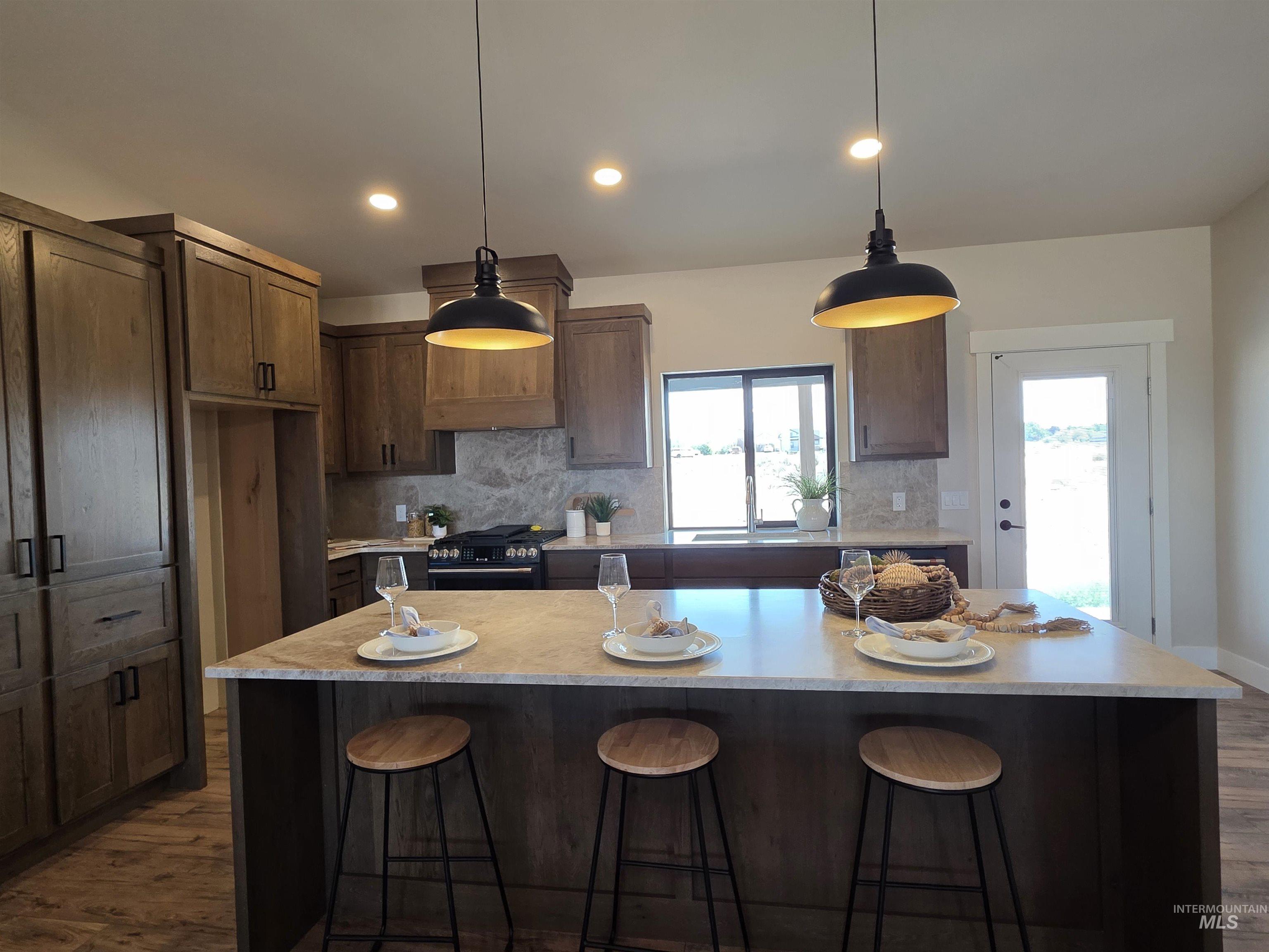 4032 N 3510 E, Kimberly, Idaho 83341, 4 Bedrooms, 2 Bathrooms, Residential For Sale, Price $865,000, 98982495