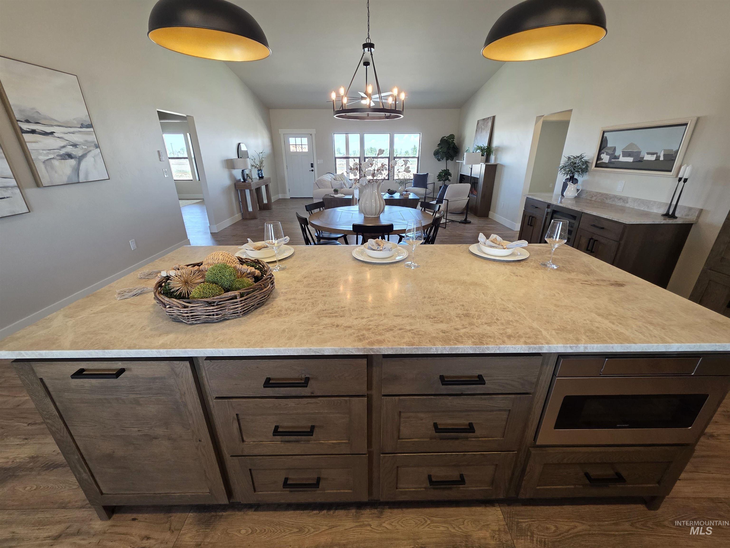 4032 N 3510 E, Kimberly, Idaho 83341, 4 Bedrooms, 2 Bathrooms, Residential For Sale, Price $865,000, 98982495