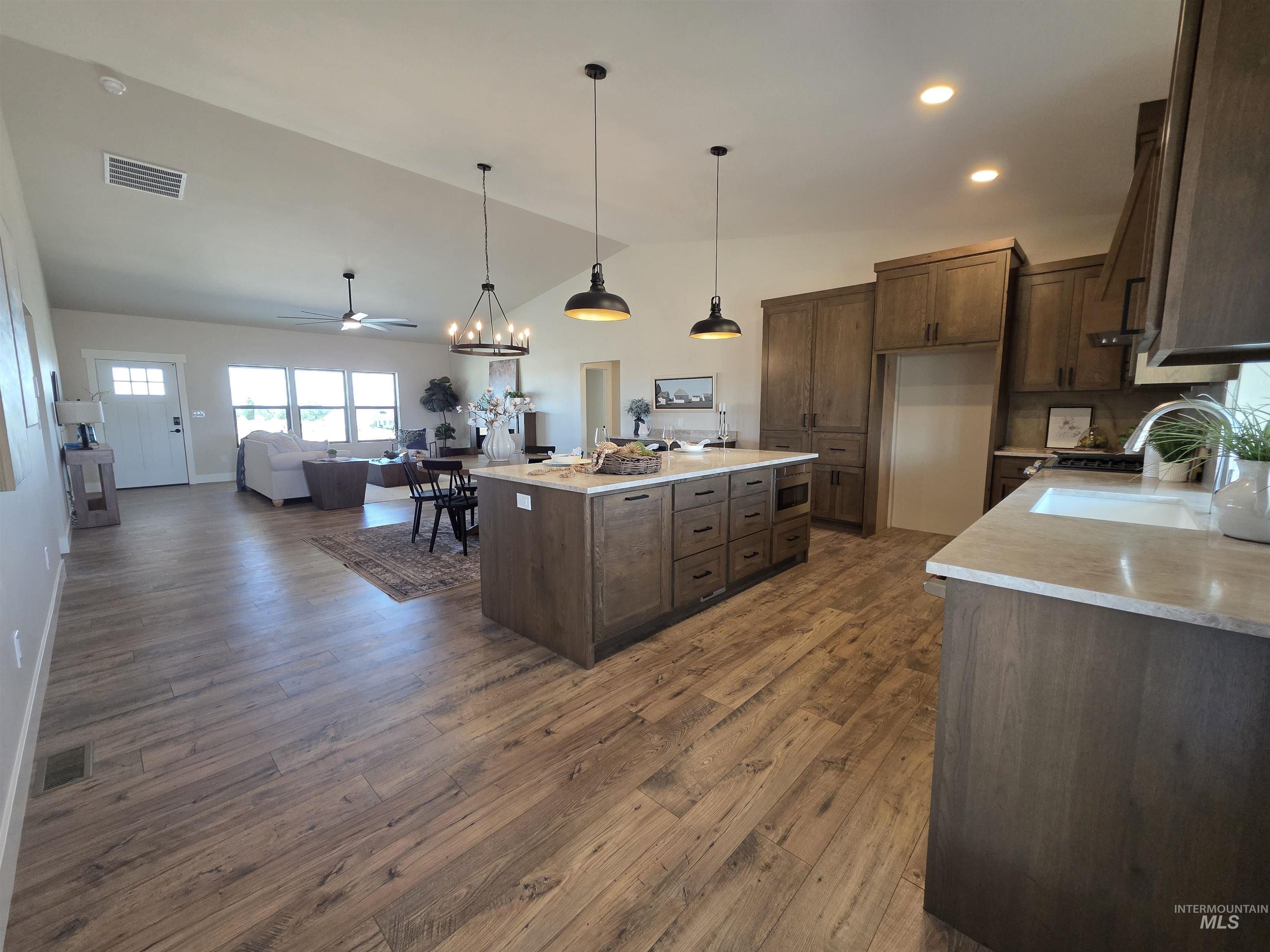 4032 N 3510 E, Kimberly, Idaho 83341, 4 Bedrooms, 2 Bathrooms, Residential For Sale, Price $865,000, 98982495