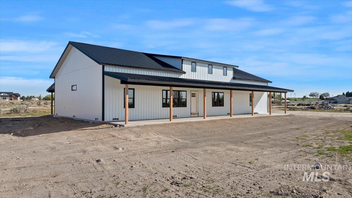 4032 N 3510 E, Kimberly, Idaho 83341, 4 Bedrooms, 2 Bathrooms, Residential For Sale, Price $845,000,MLS 98982495