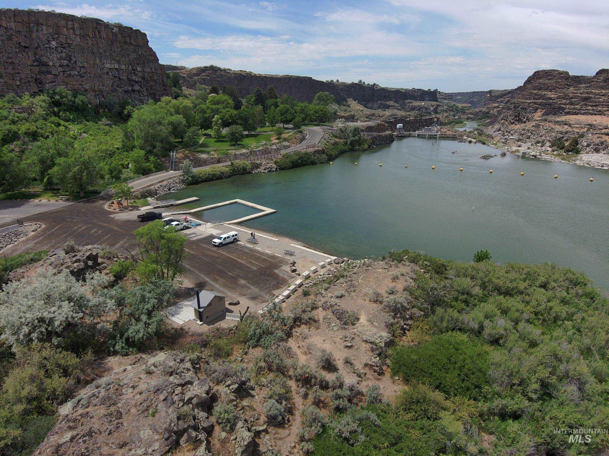 4032 N 3510 E, Kimberly, Idaho 83341, 3 Bedrooms, 2 Bathrooms, Residential For Sale, Price $865,000,MLS 98982495