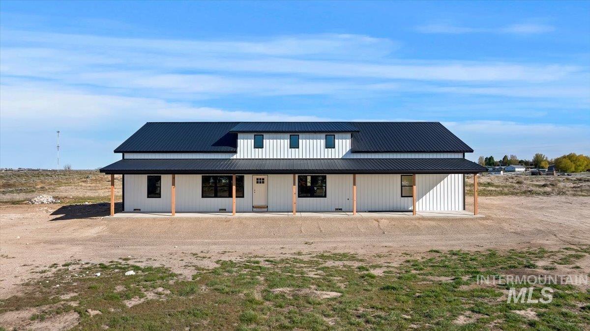 4032 N 3510 E, Kimberly, Idaho 83341, 4 Bedrooms, 2 Bathrooms, Residential For Sale, Price $845,000,MLS 98982495