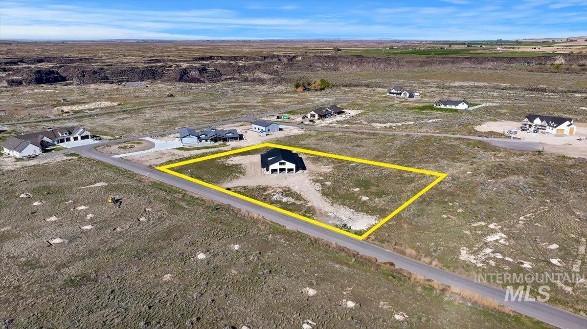 4032 N 3510 E, Kimberly, Idaho 83341, 4 Bedrooms, 2 Bathrooms, Residential For Sale, Price $845,000,MLS 98982495