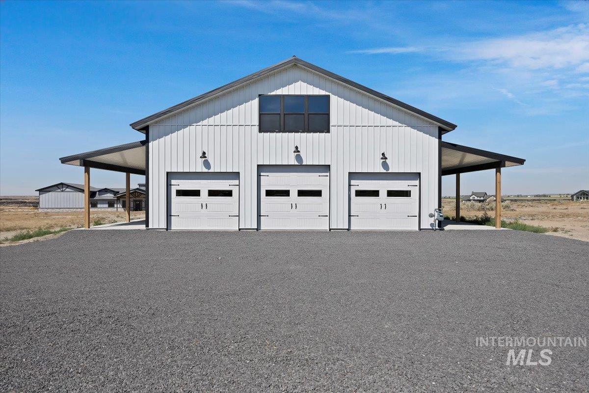 4032 N 3510 E, Kimberly, Idaho 83341, 4 Bedrooms, 2 Bathrooms, Residential For Sale, Price $845,000,MLS 98982495