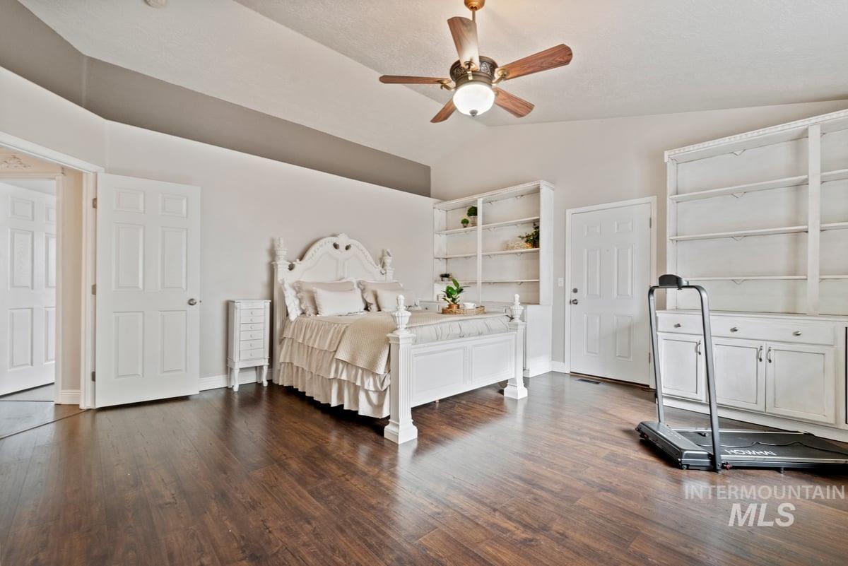 2436 N Heath Ave, Boise, Idaho 83713, 4 Bedrooms, 3 Bathrooms, Residential For Sale, Price $660,000,MLS 98982496