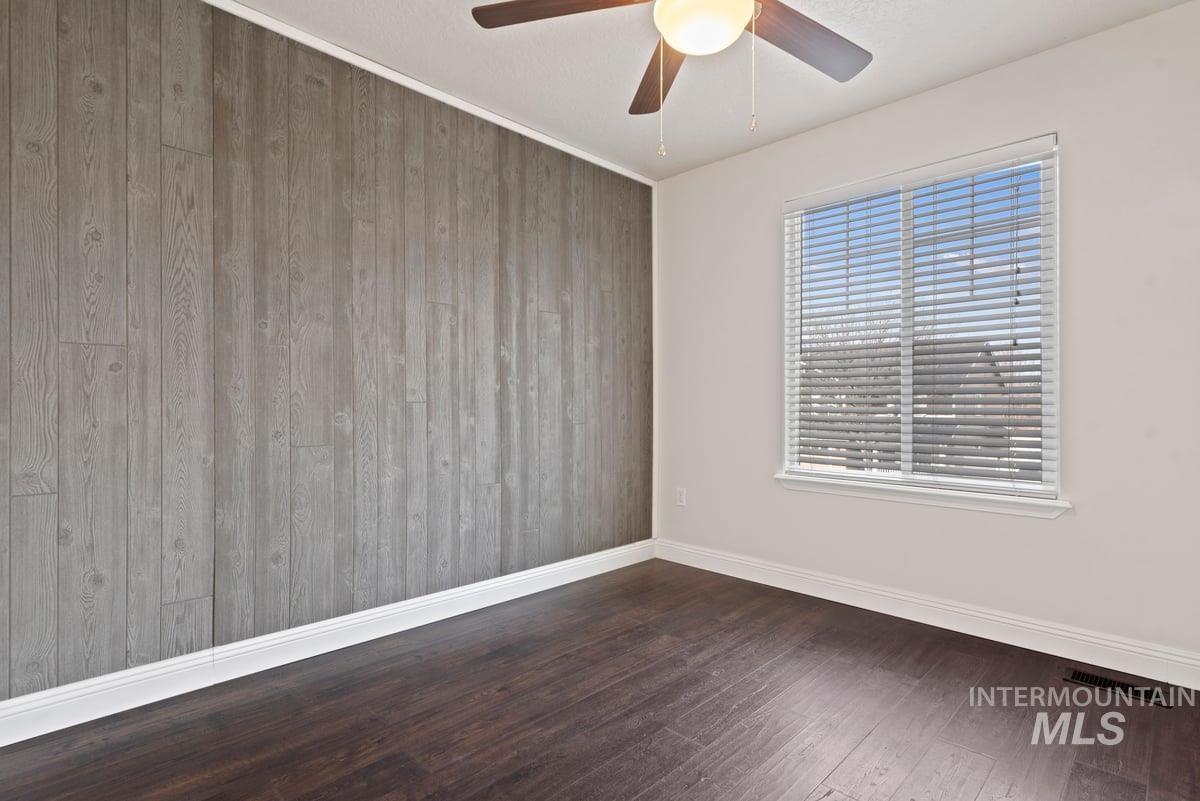 2436 N Heath Ave, Boise, Idaho 83713, 4 Bedrooms, 3 Bathrooms, Residential For Sale, Price $660,000,MLS 98982496