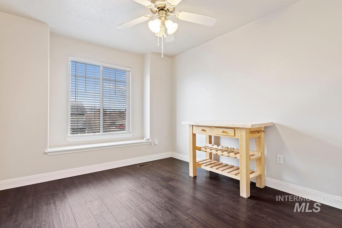 2436 N Heath Ave, Boise, Idaho 83713, 4 Bedrooms, 3 Bathrooms, Residential For Sale, Price $660,000,MLS 98982496