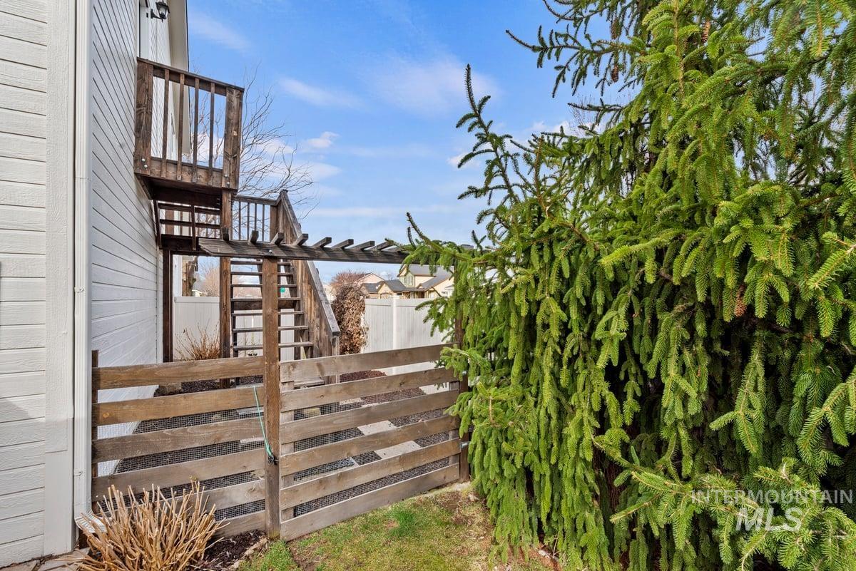 2436 N Heath Ave, Boise, Idaho 83713, 4 Bedrooms, 3 Bathrooms, Residential For Sale, Price $660,000,MLS 98982496