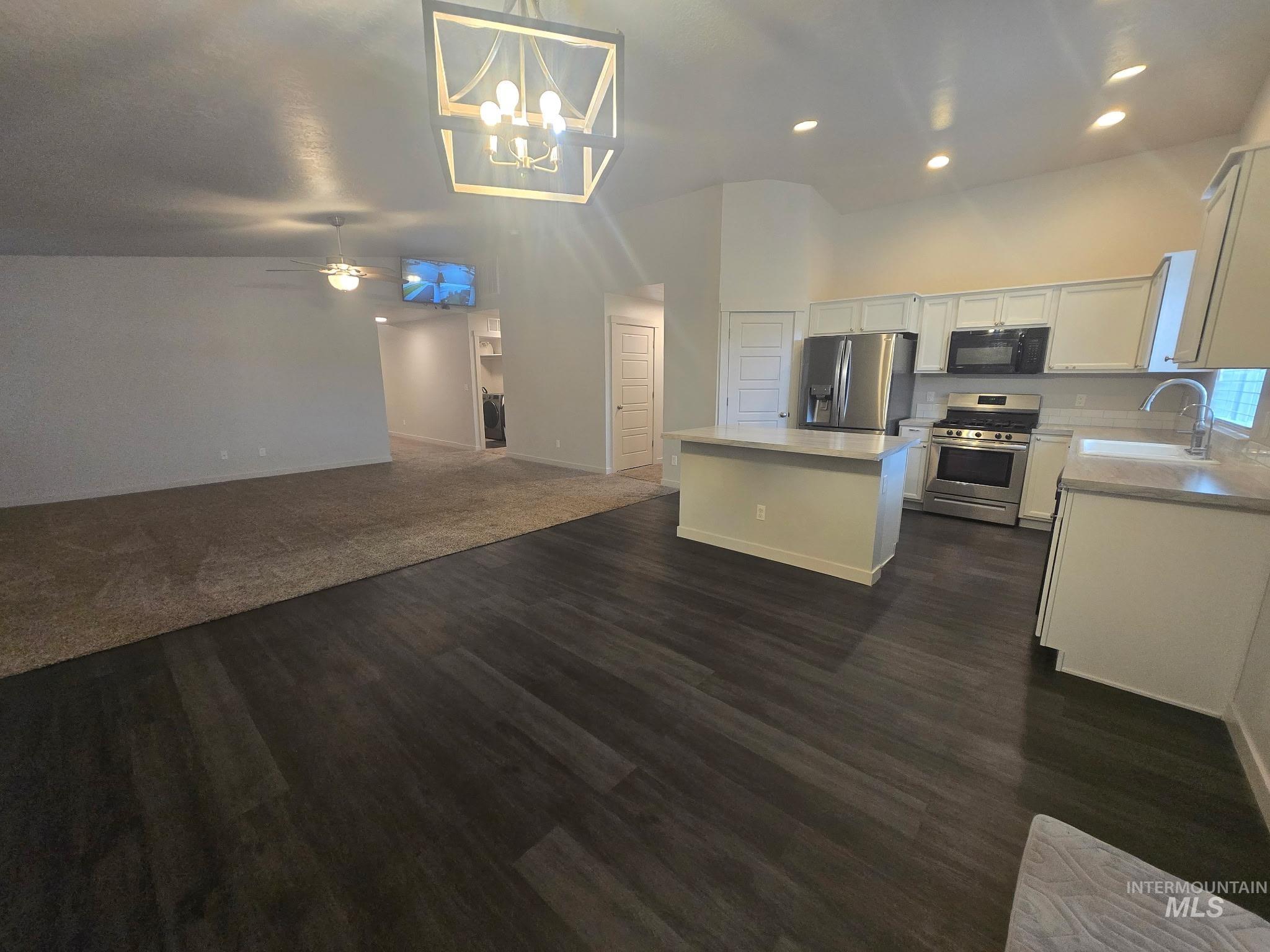 5056 W Sands Basin Dr., Meridian, Idaho 83646, 4 Bedrooms, 2 Bathrooms, Residential For Sale, Price $584,900, 98982497