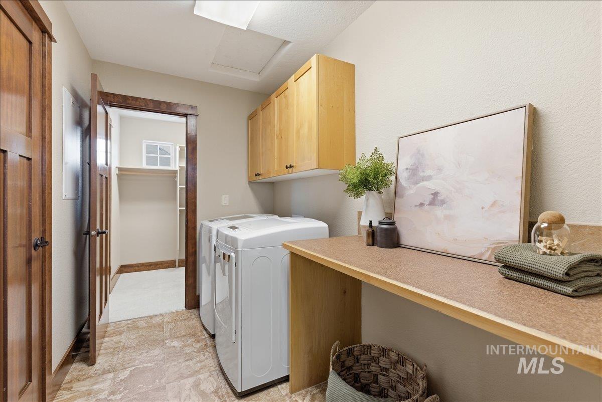 369 E Wexford Lane, Eagle, Idaho 83616, 2 Bedrooms, 2.5 Bathrooms, Residential For Sale, Price $605,000,MLS 98982498