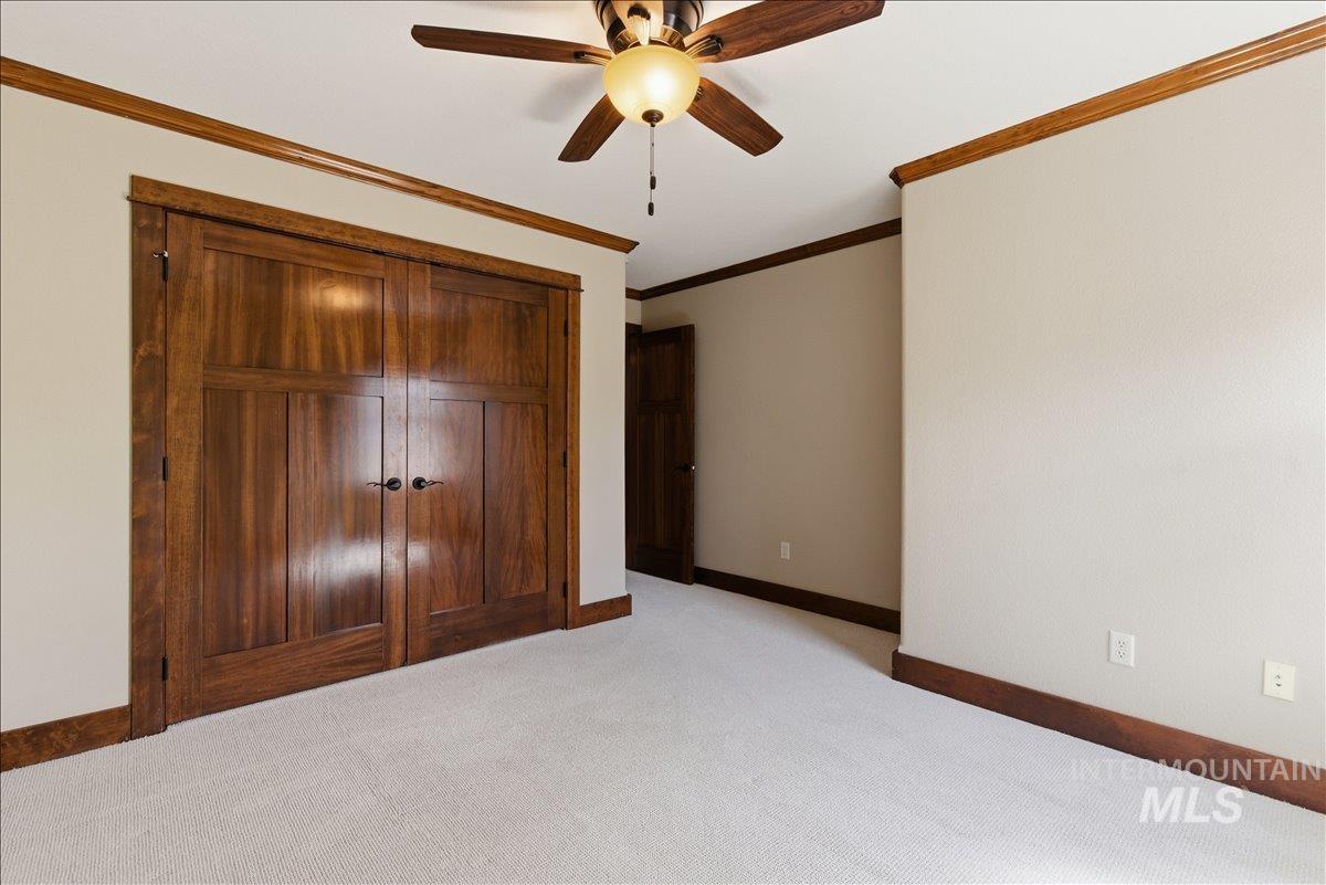 369 E Wexford Lane, Eagle, Idaho 83616, 2 Bedrooms, 2.5 Bathrooms, Residential For Sale, Price $605,000,MLS 98982498