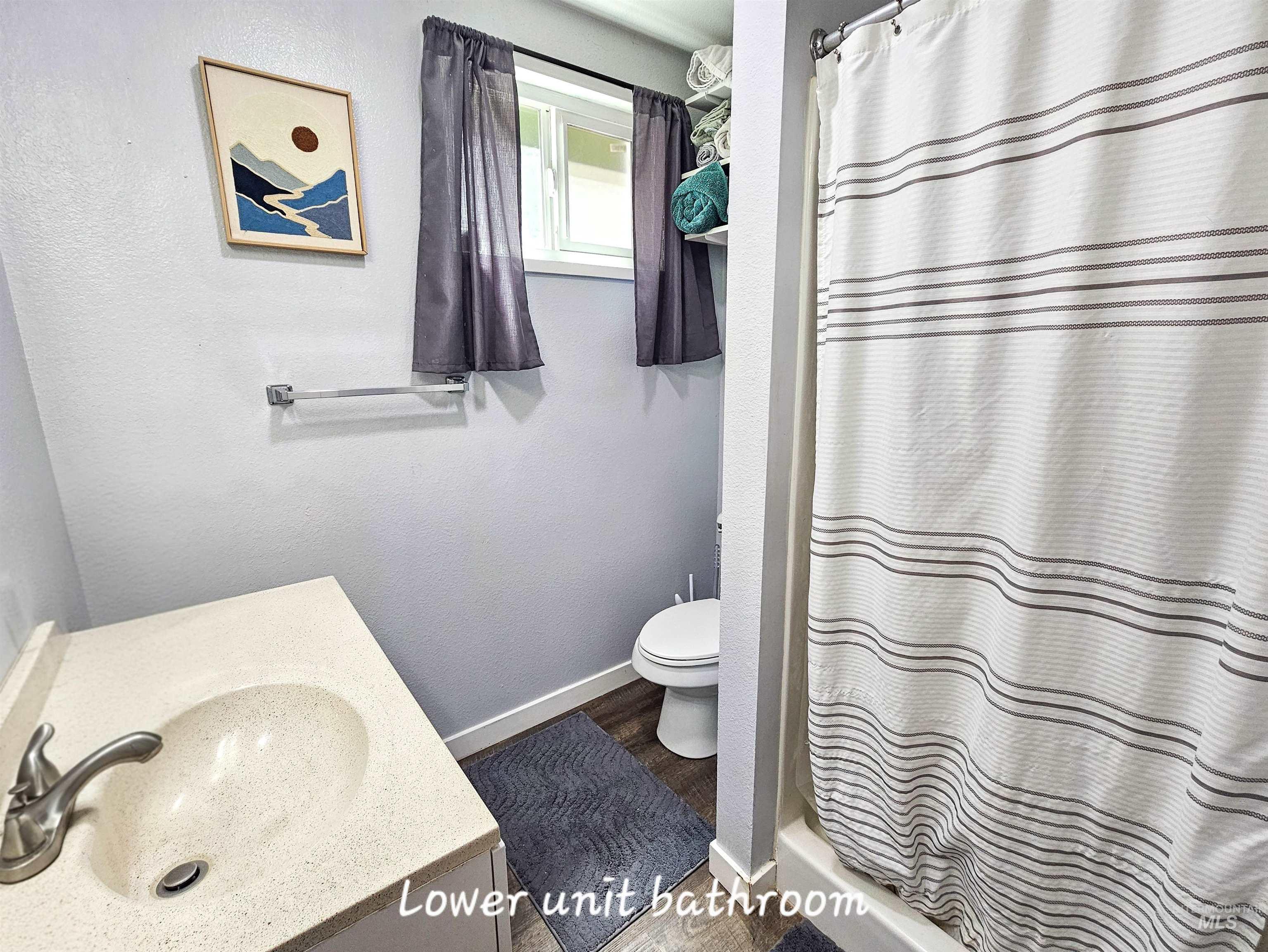 224 S Garden Court, Lewiston, Idaho 83501, 2 Bedrooms, 1 Bathroom, Residential Income For Sale, Price $439,000,MLS 98982501