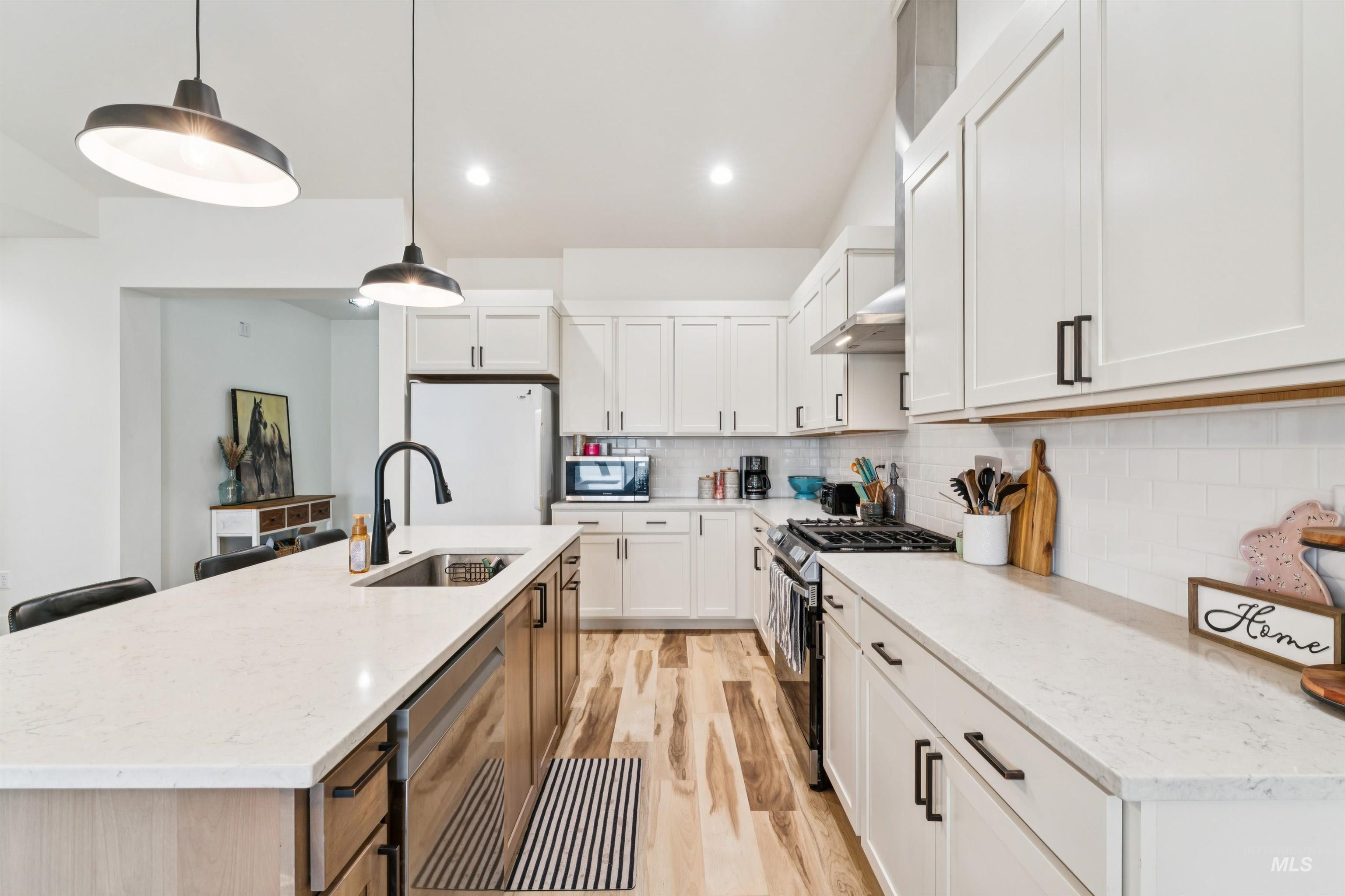 426 October Sky Street, New Plymouth, Idaho 83655, 4 Bedrooms, 3.5 Bathrooms, Residential For Sale, Price $490,000, 98982503