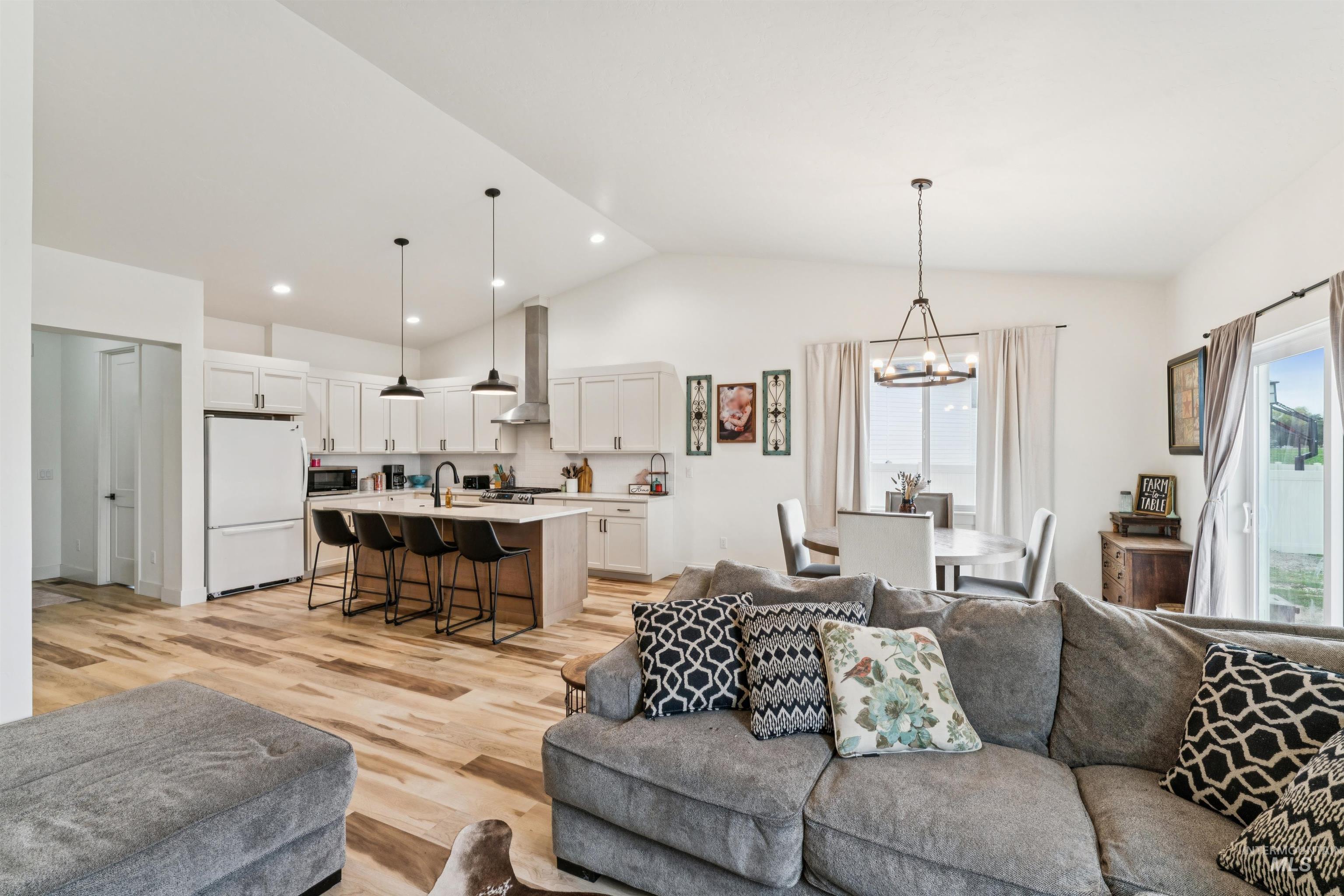 426 October Sky Street, New Plymouth, Idaho 83655, 4 Bedrooms, 3.5 Bathrooms, Residential For Sale, Price $490,000, 98982503