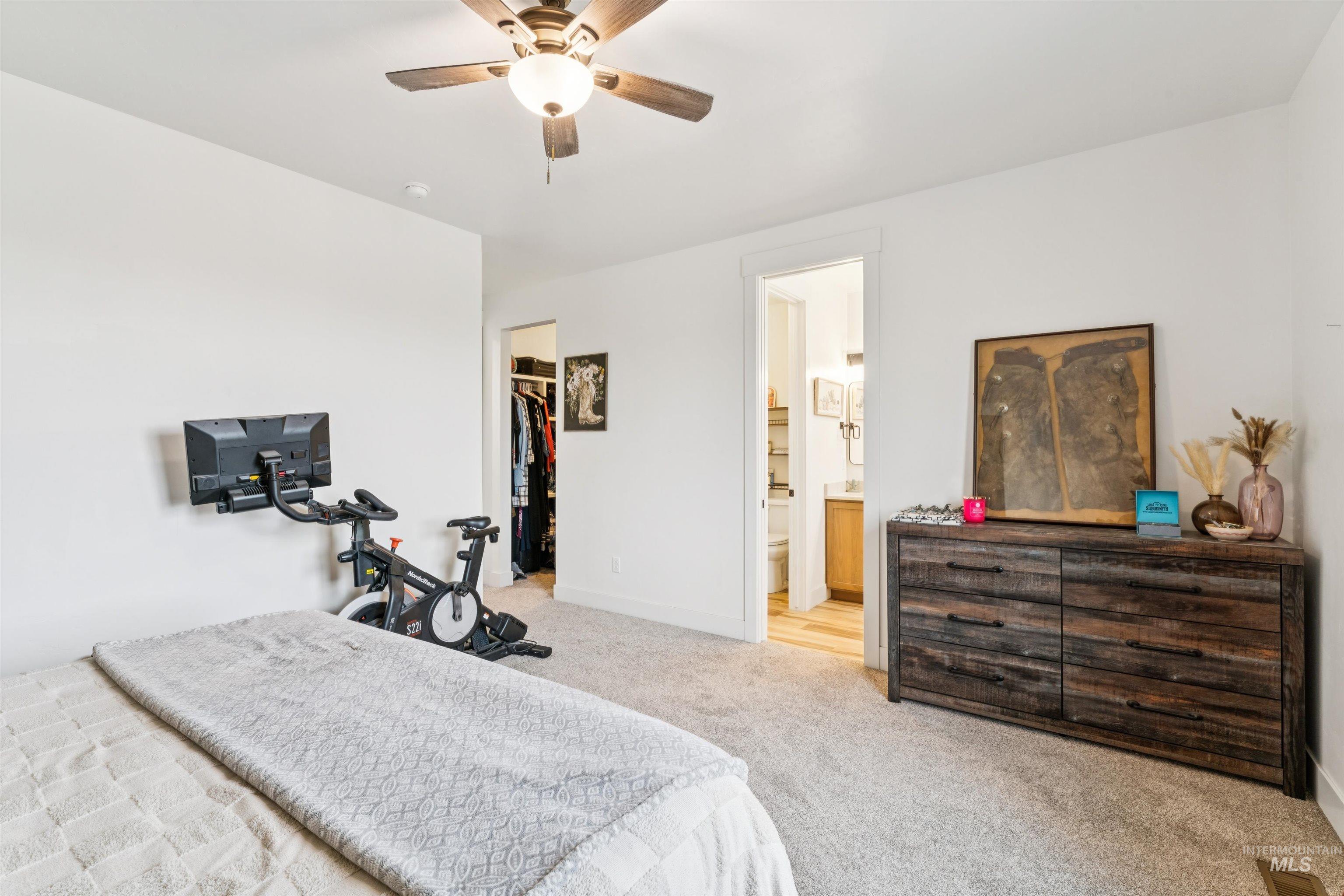 426 October Sky Street, New Plymouth, Idaho 83655, 4 Bedrooms, 3.5 Bathrooms, Residential For Sale, Price $490,000, 98982503