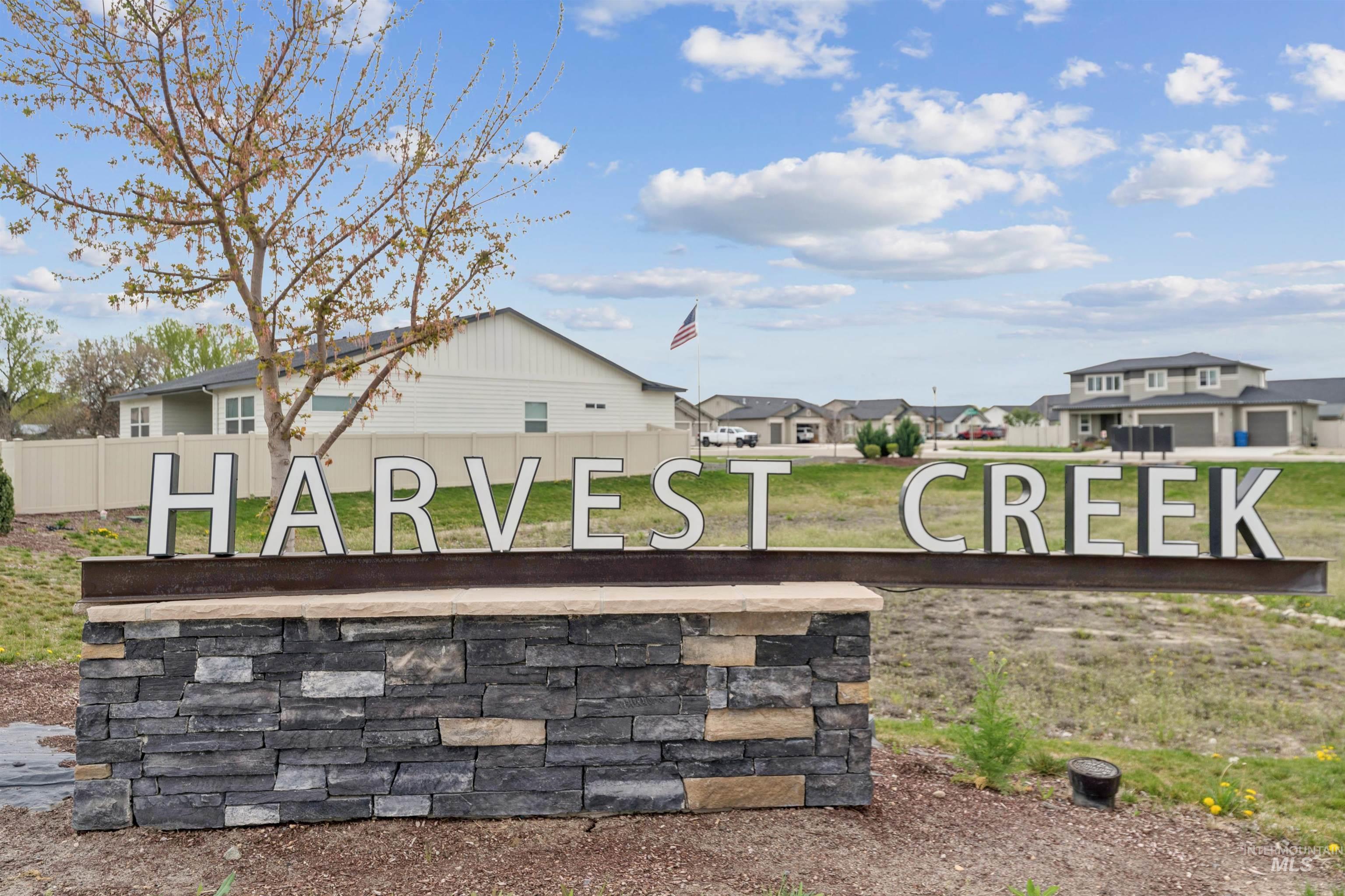 426 October Sky Street, New Plymouth, Idaho 83655, 4 Bedrooms, 3.5 Bathrooms, Residential For Sale, Price $490,000, 98982503