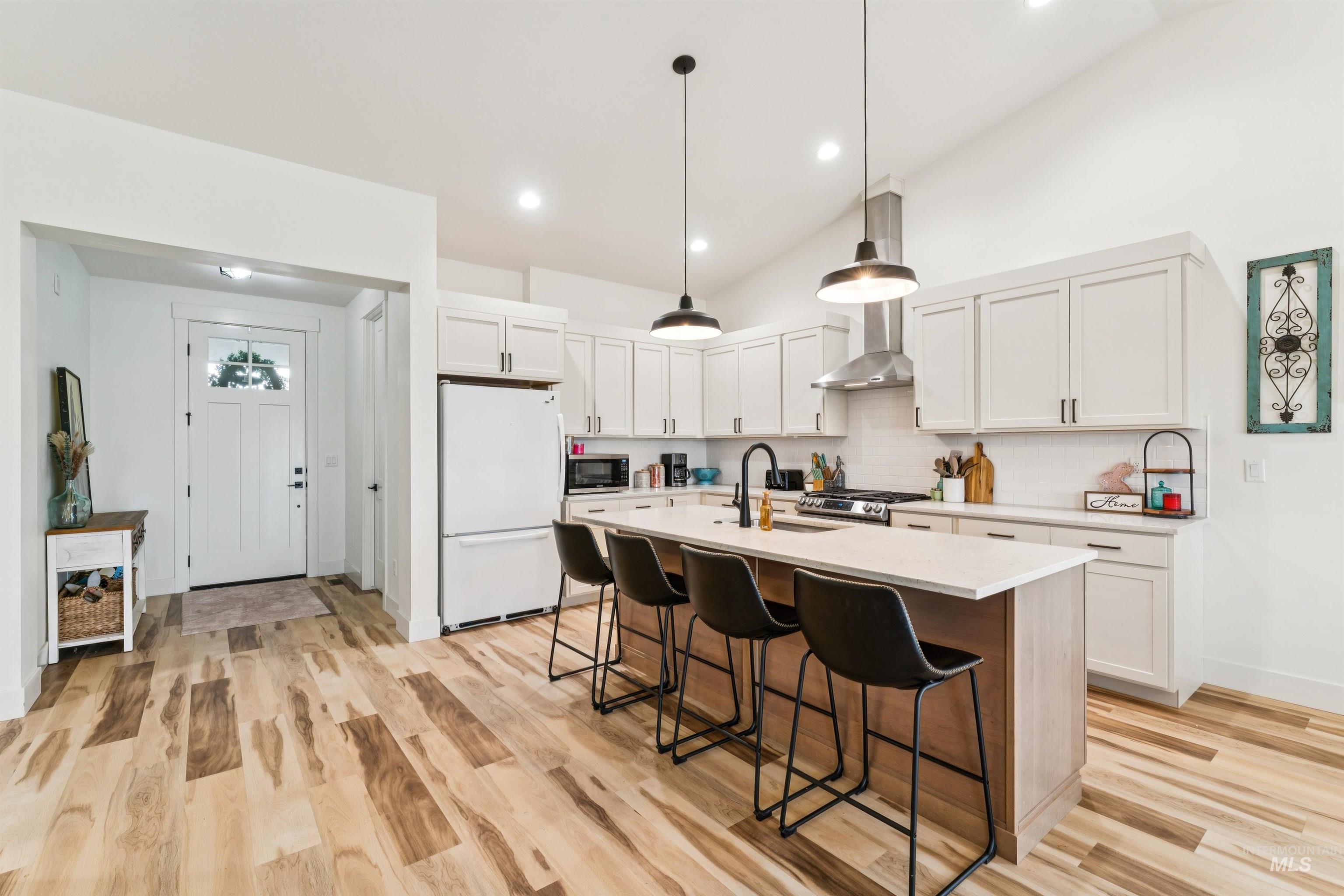 426 October Sky Street, New Plymouth, Idaho 83655, 4 Bedrooms, 3.5 Bathrooms, Residential For Sale, Price $490,000, 98982503