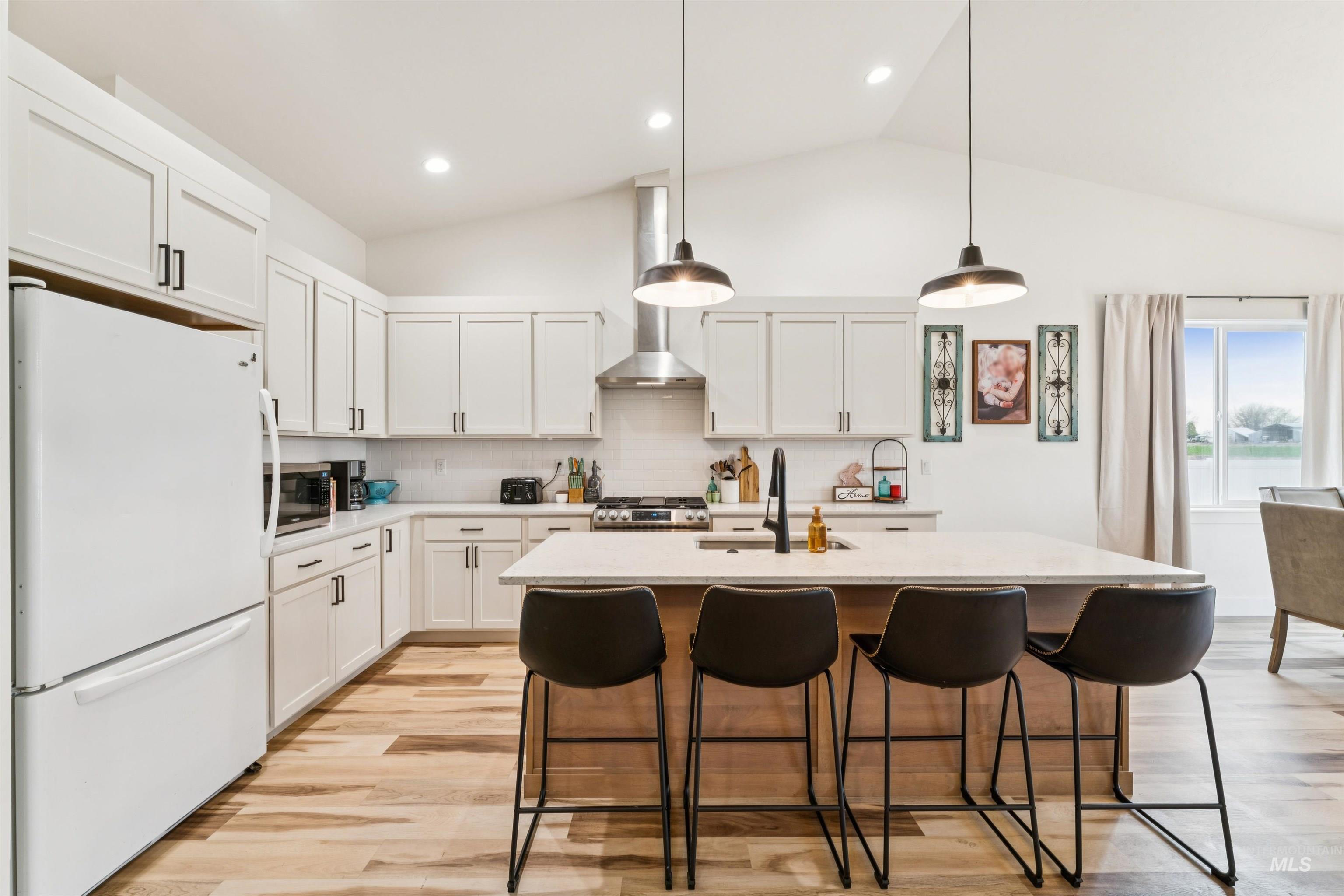 426 October Sky Street, New Plymouth, Idaho 83655, 4 Bedrooms, 3.5 Bathrooms, Residential For Sale, Price $490,000, 98982503