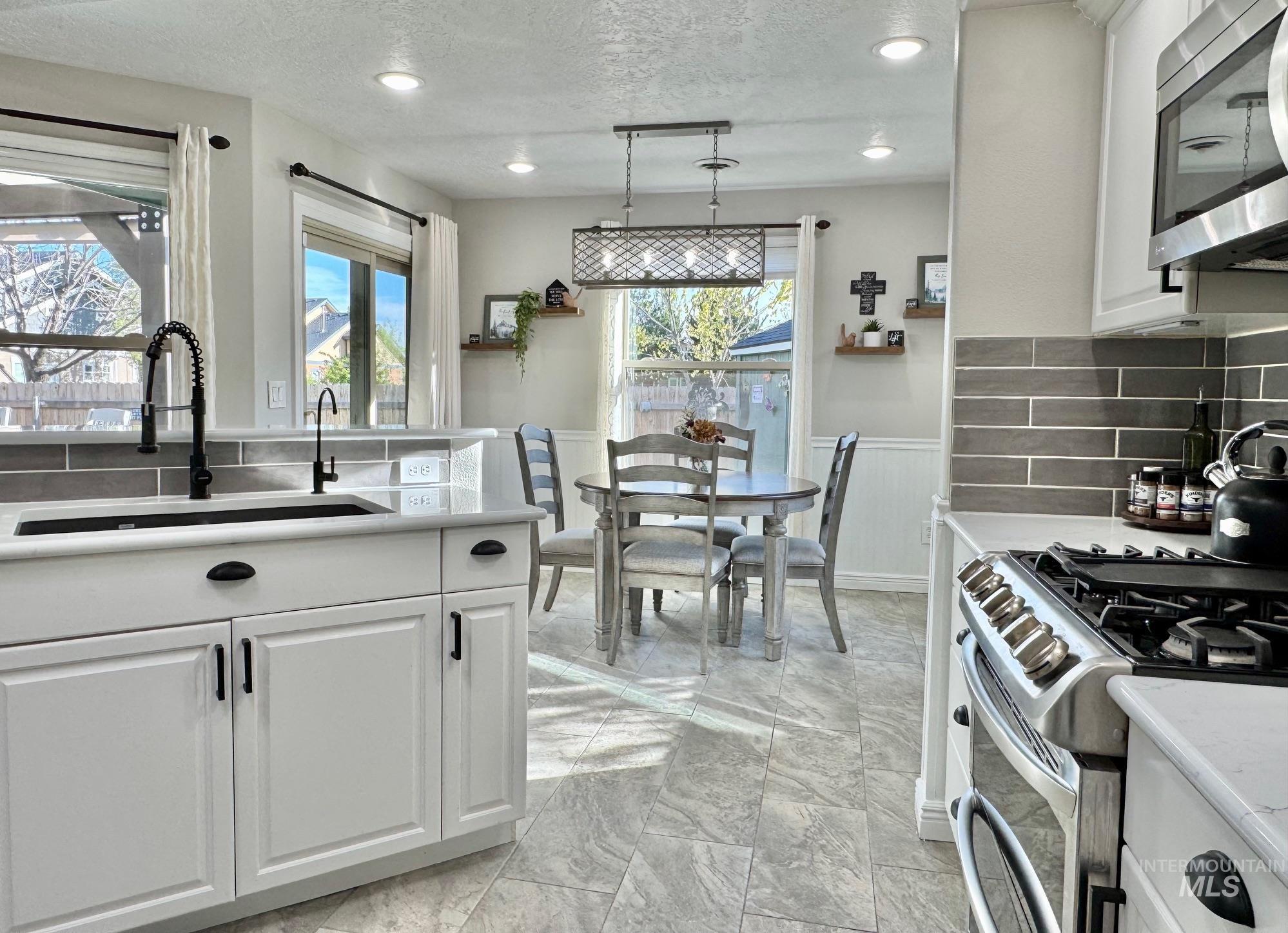 16825 N Darmady, Nampa, Idaho 83687, 3 Bedrooms, 2 Bathrooms, Residential For Sale, Price $424,900, 98982505