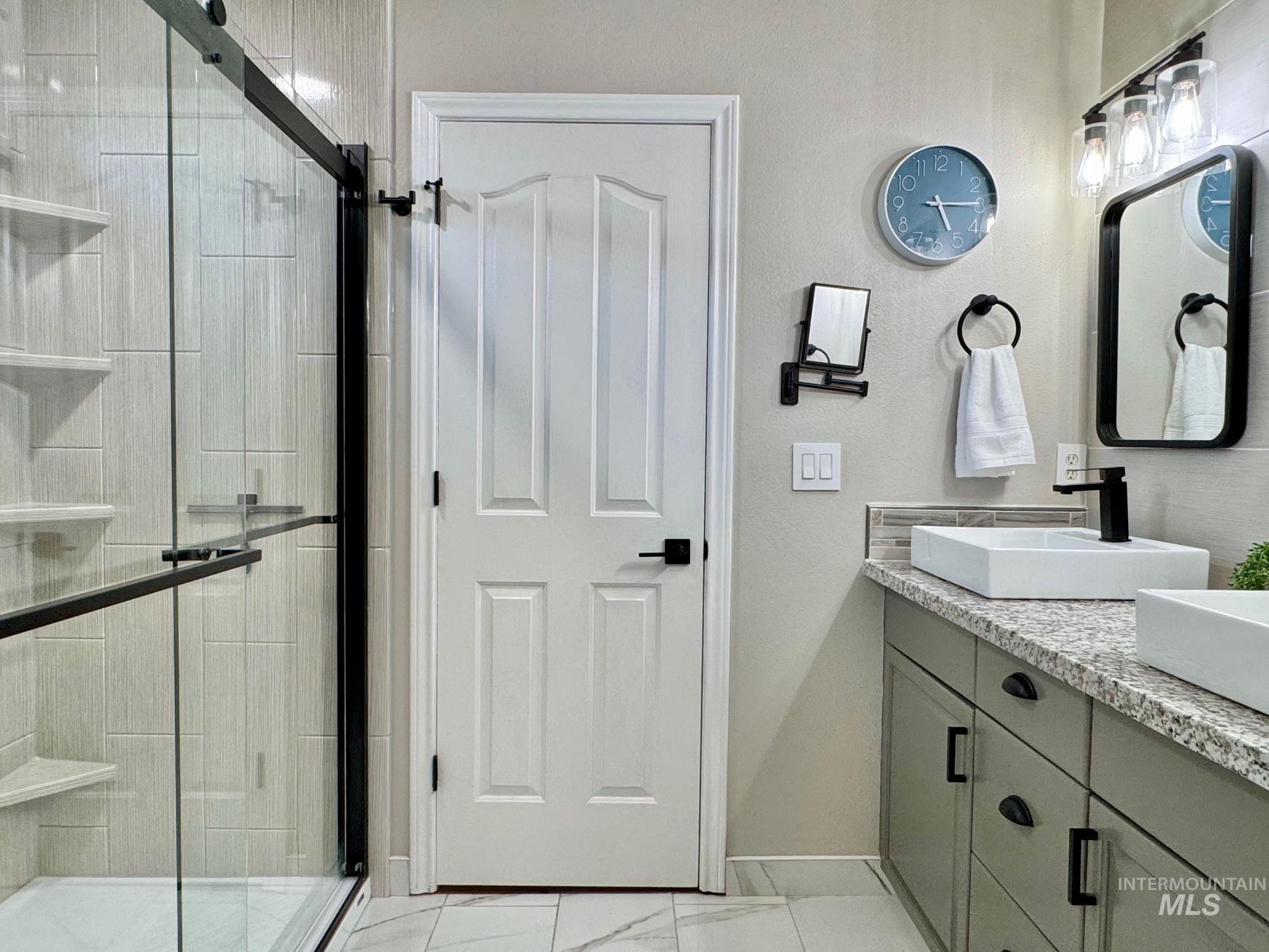 16825 N Darmady, Nampa, Idaho 83687, 3 Bedrooms, 2 Bathrooms, Residential For Sale, Price $424,900, 98982505