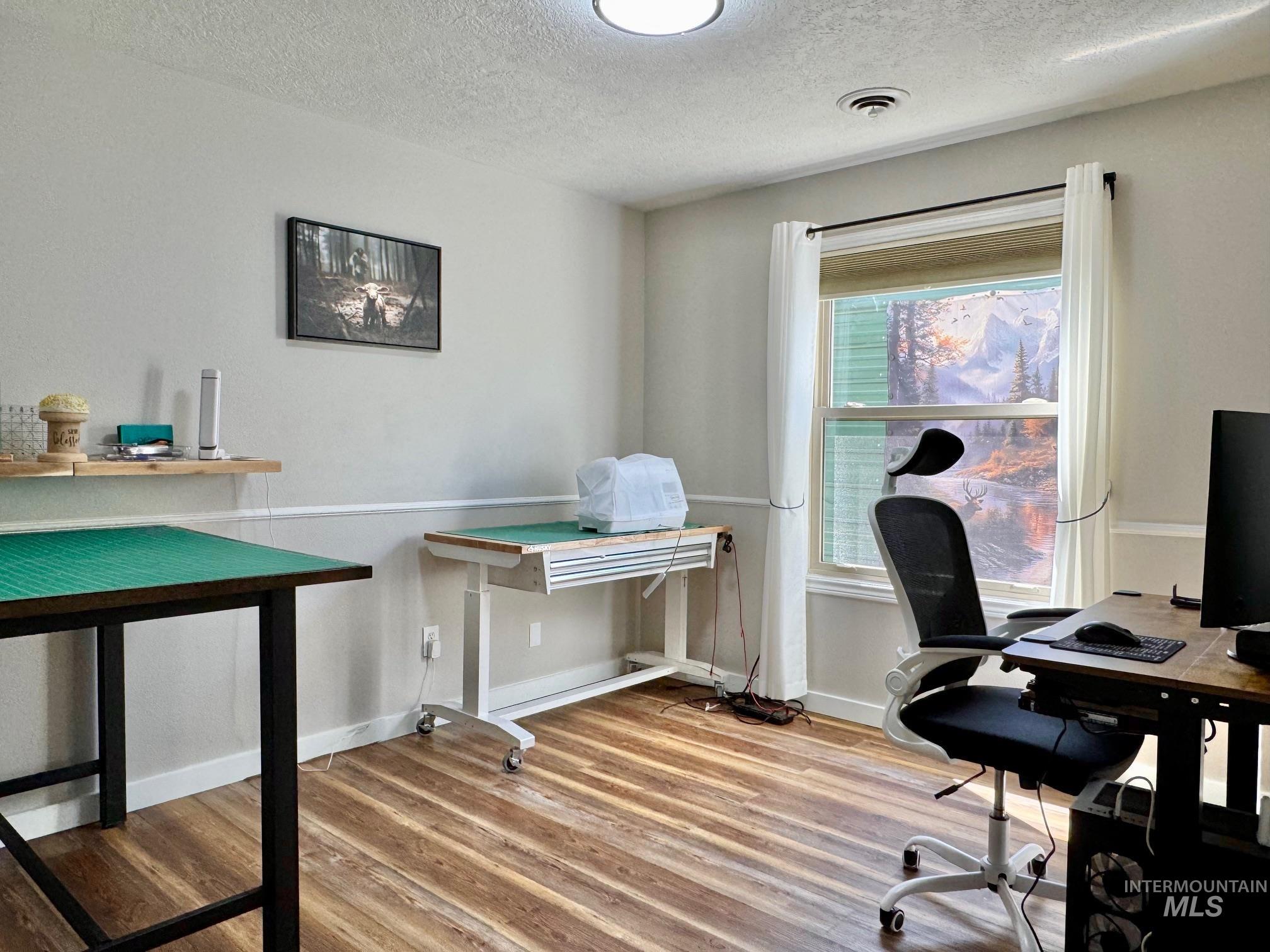 16825 N Darmady, Nampa, Idaho 83687, 3 Bedrooms, 2 Bathrooms, Residential For Sale, Price $424,900, 98982505