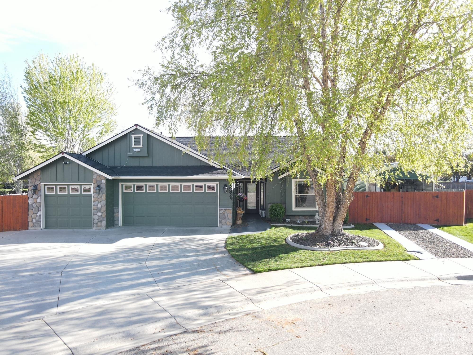 16825 N Darmady, Nampa, Idaho 83687, 3 Bedrooms, 2 Bathrooms, Residential For Sale, Price $424,900, 98982505