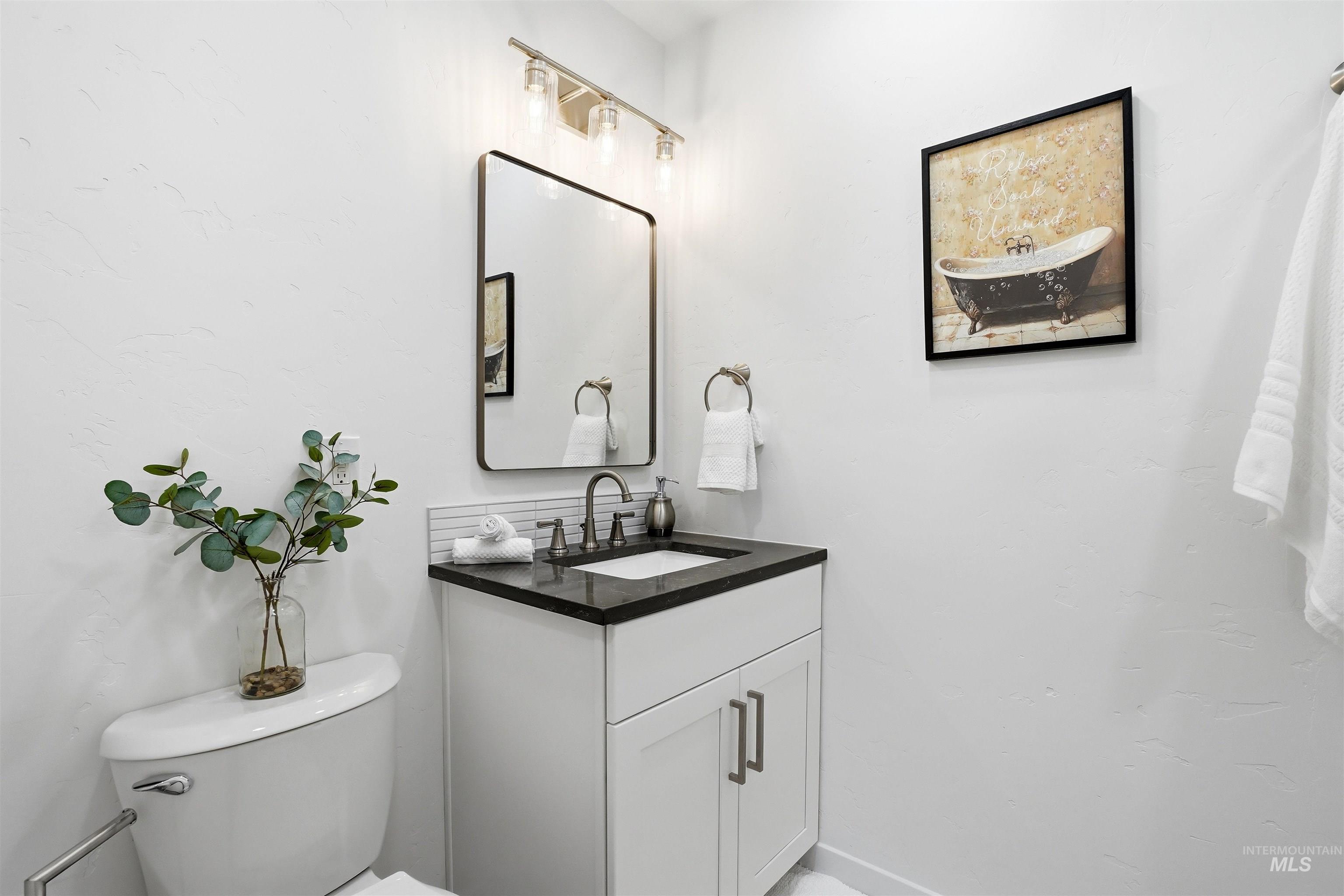 9225 W Landmark St, Boise, Idaho 83704, 3 Bedrooms, 2 Bathrooms, Residential For Sale, Price $455,000, 98982506