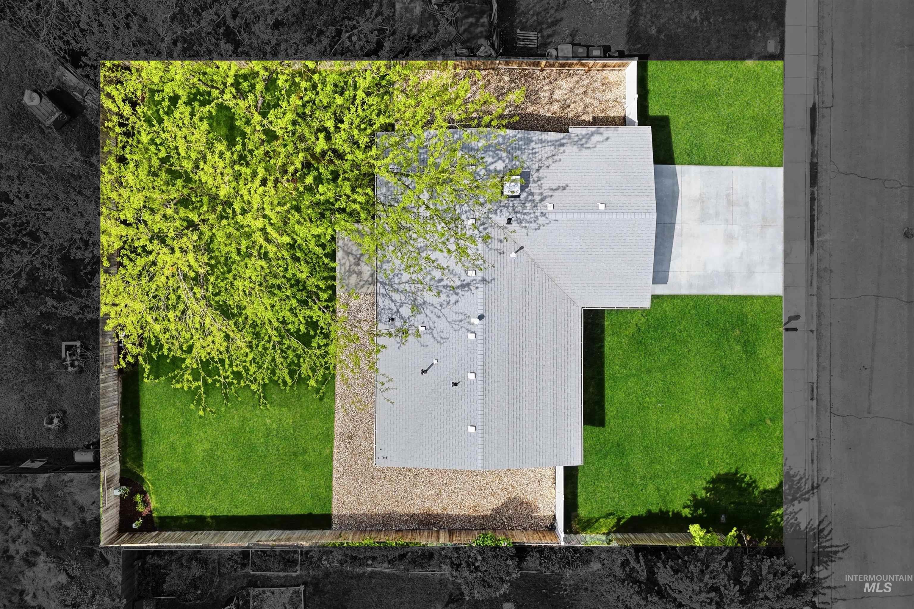 9225 W Landmark St, Boise, Idaho 83704, 3 Bedrooms, 2 Bathrooms, Residential For Sale, Price $455,000, 98982506