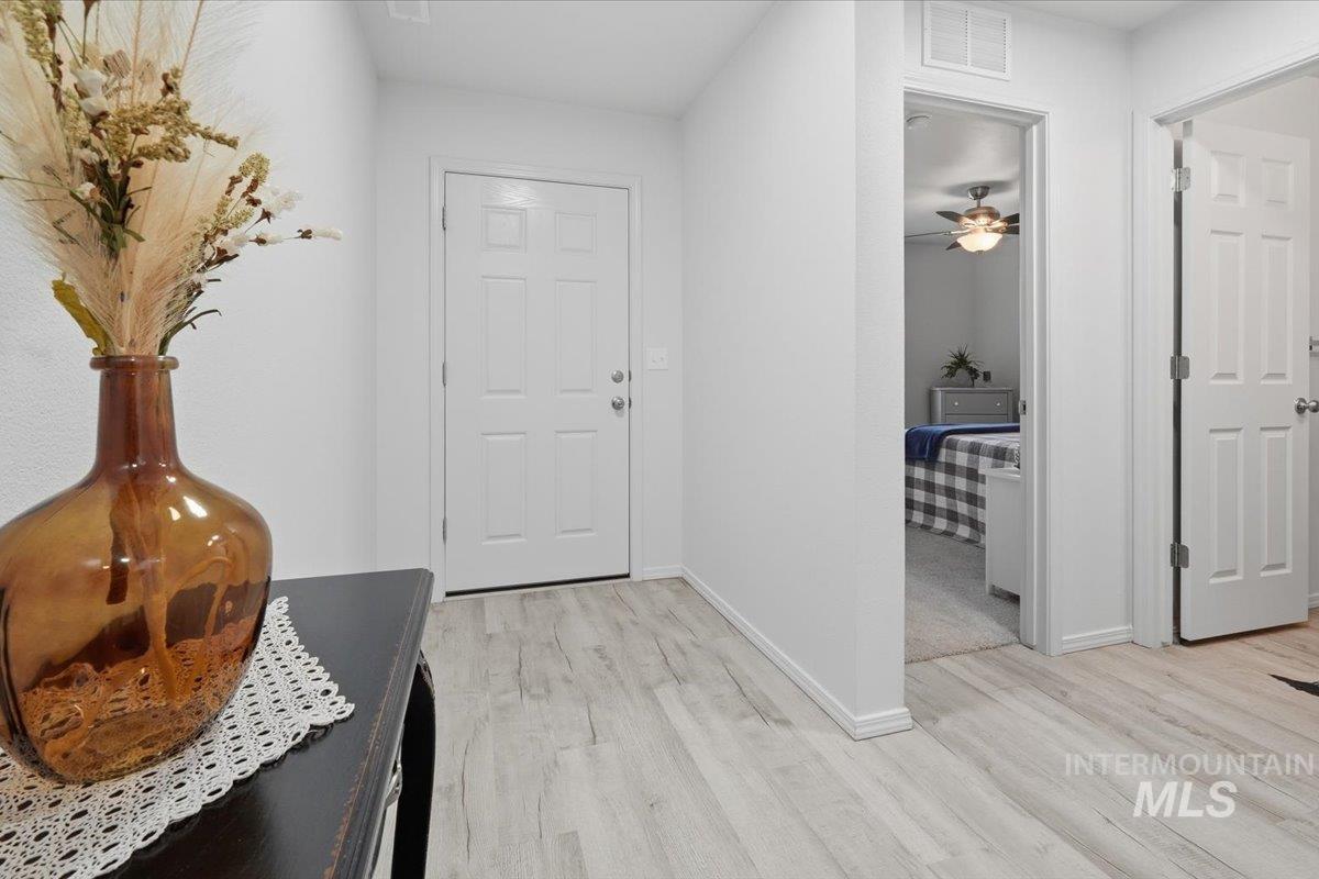 19511 Commonwealth Ave, Caldwell, Idaho 83605, 3 Bedrooms, 2 Bathrooms, Residential For Sale, Price $400,000, 98982507