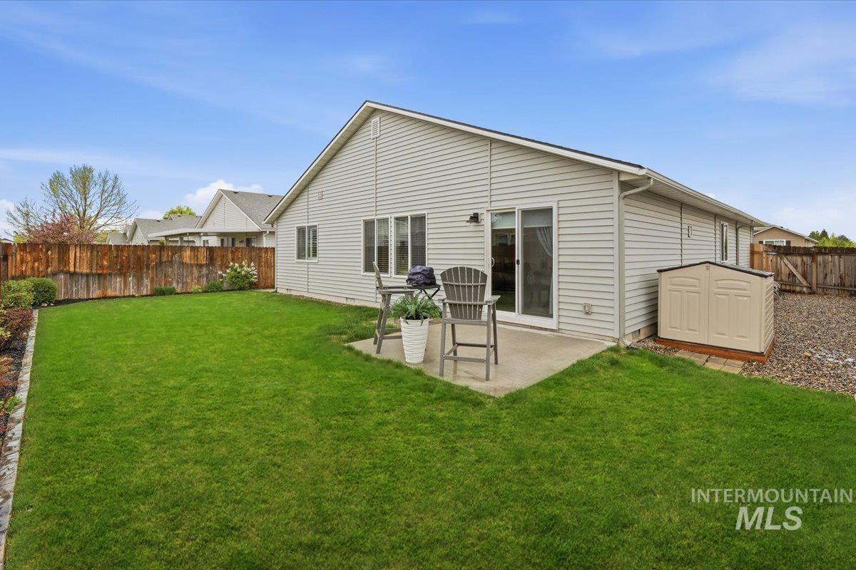 19511 Commonwealth Ave, Caldwell, Idaho 83605, 3 Bedrooms, 2 Bathrooms, Residential For Sale, Price $400,000, 98982507