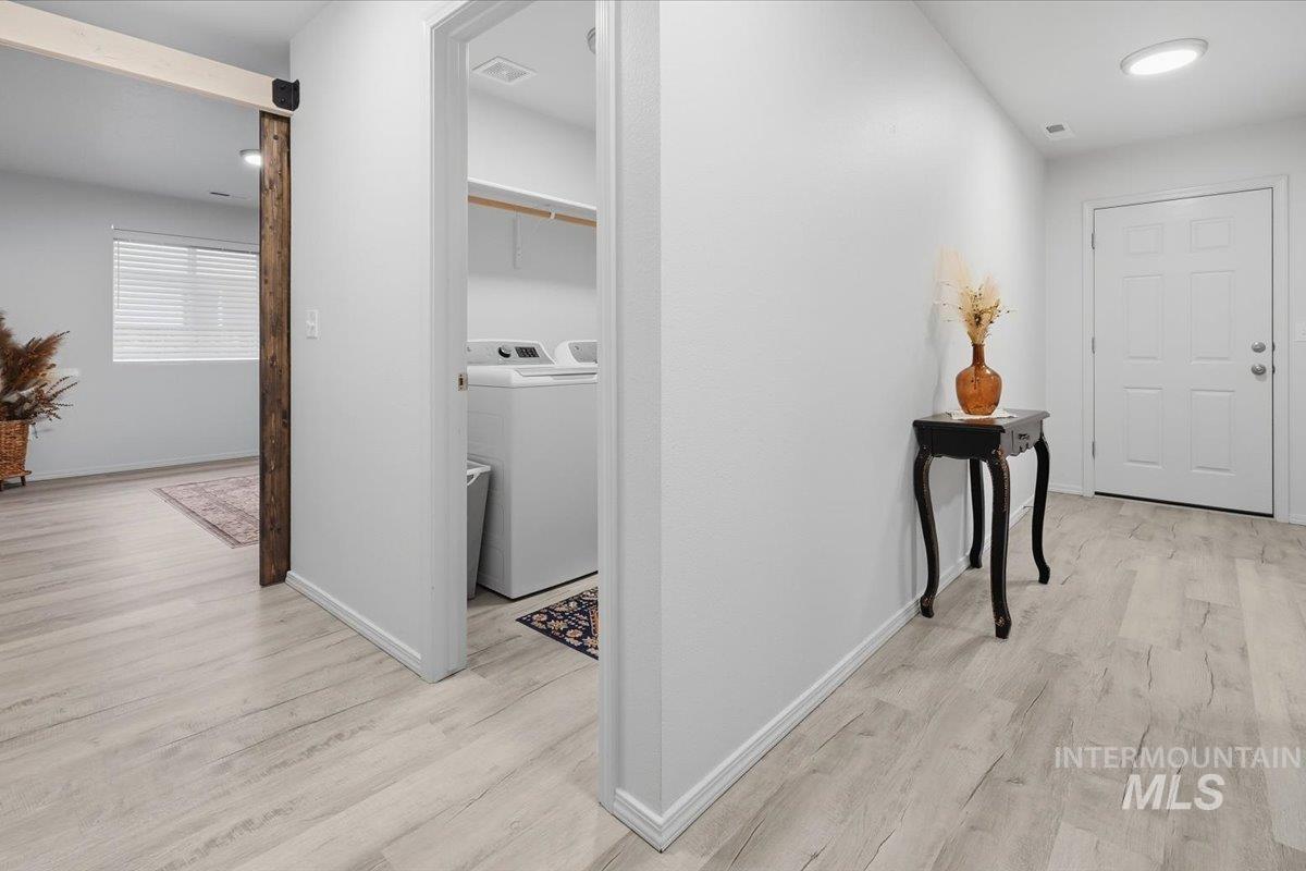 19511 Commonwealth Ave, Caldwell, Idaho 83605, 3 Bedrooms, 2 Bathrooms, Residential For Sale, Price $400,000, 98982507