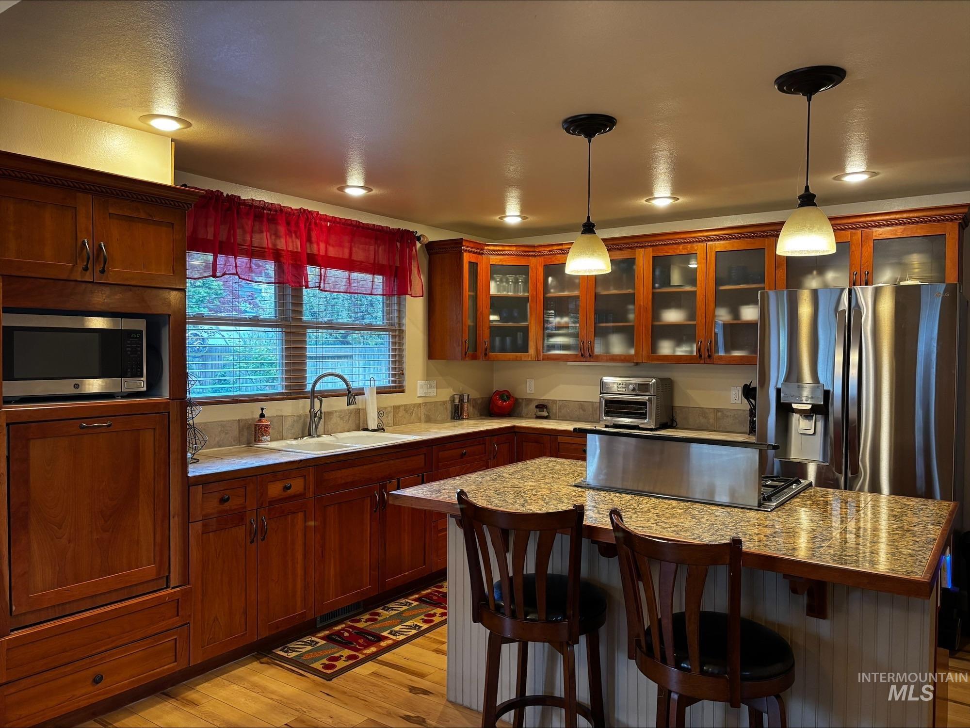 352 W Greensboro Ct, Boise, Idaho 83706, 4 Bedrooms, 3 Bathrooms, Residential For Sale, Price $659,000,MLS 98982509