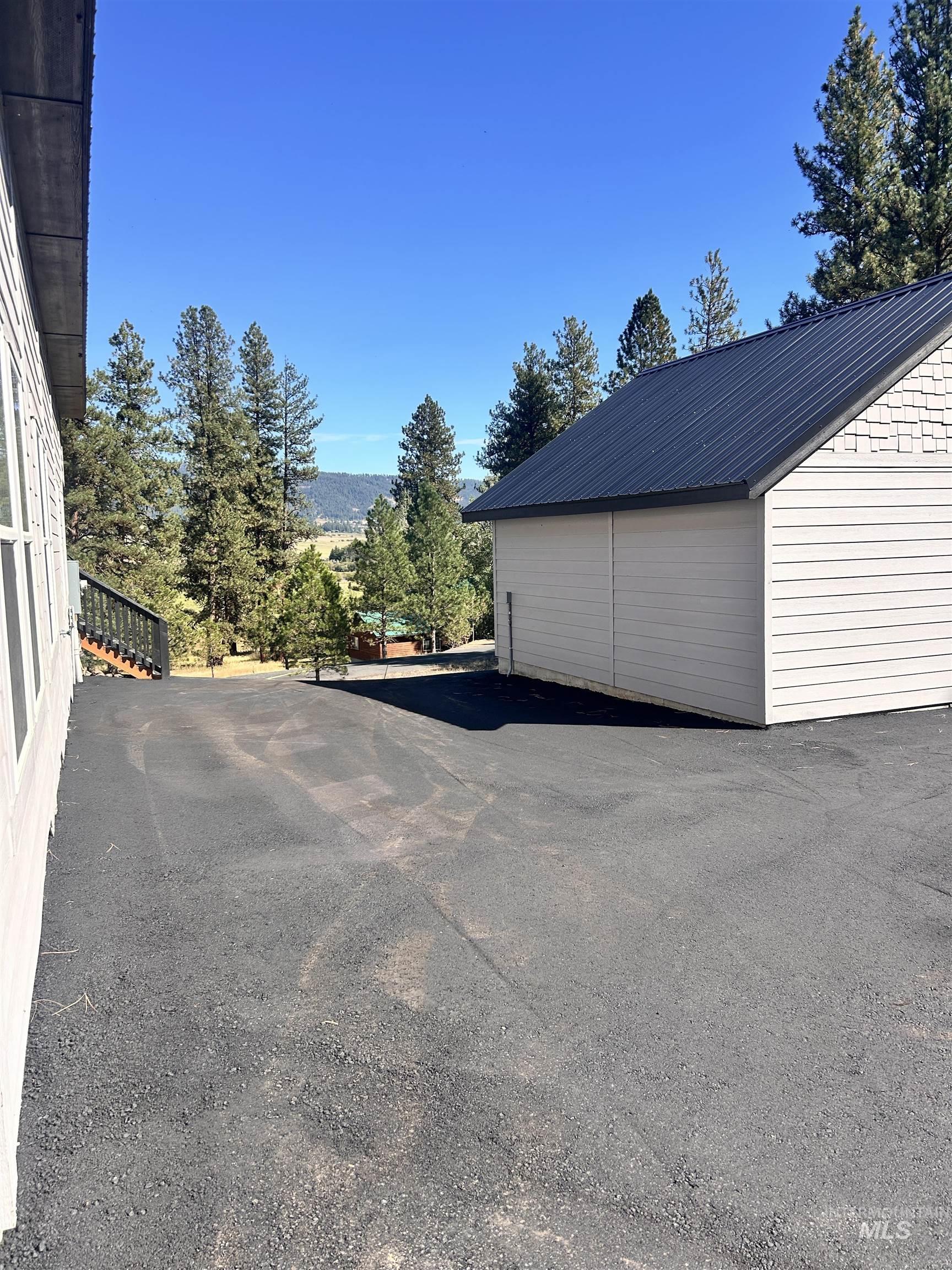 3873 Hot Springs Road, New Meadows, Idaho 83654, 3 Bedrooms, 3 Bathrooms, Residential For Sale, Price $669,900,MLS 98982510