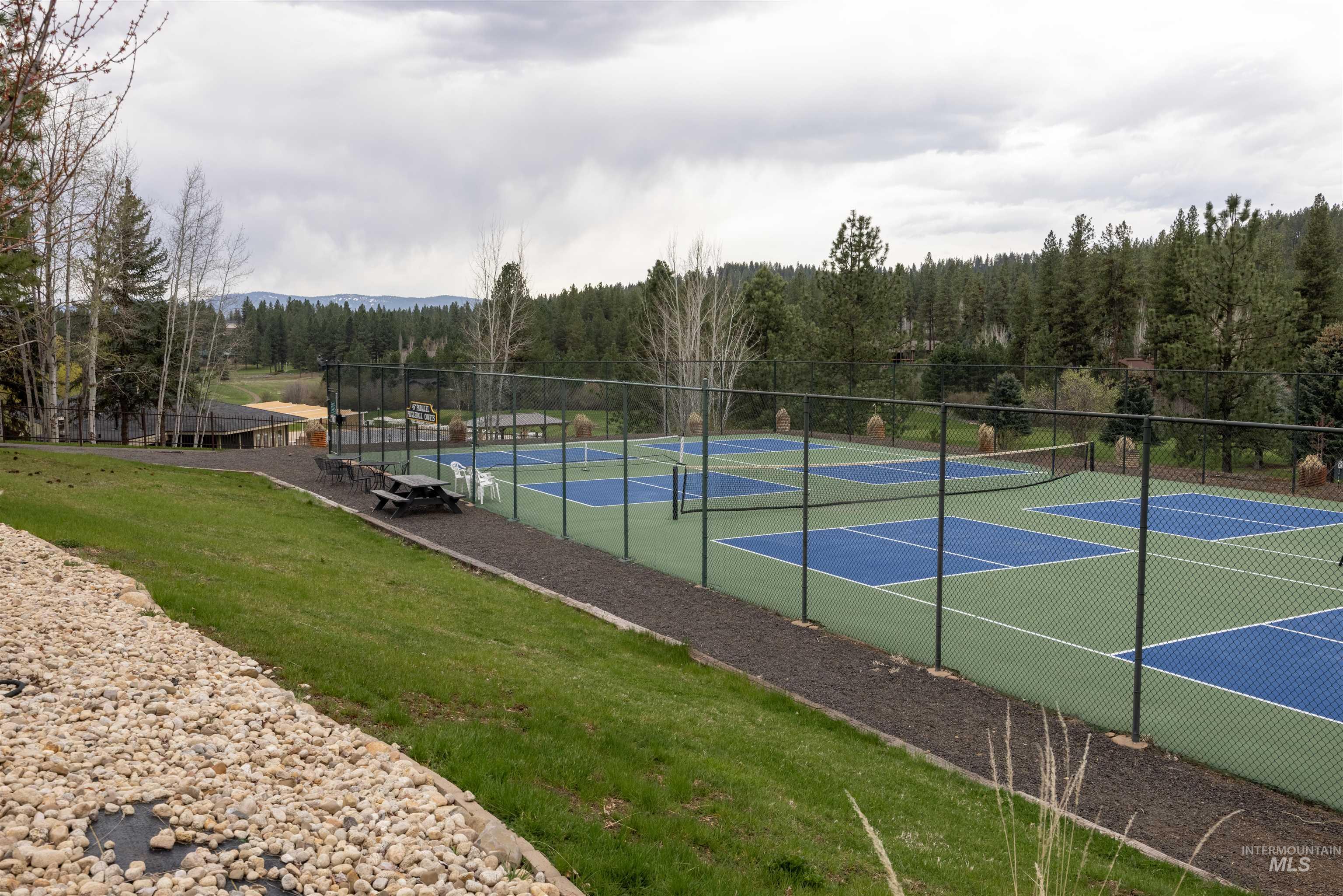 3873 Hot Springs Road, New Meadows, Idaho 83654, 3 Bedrooms, 3 Bathrooms, Residential For Sale, Price $669,900,MLS 98982510
