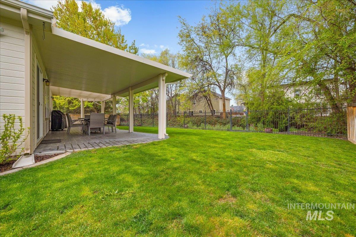 5710 W Grover, Boise, Idaho 83705, 3 Bedrooms, 2 Bathrooms, Residential For Sale, Price $539,900,MLS 98982511