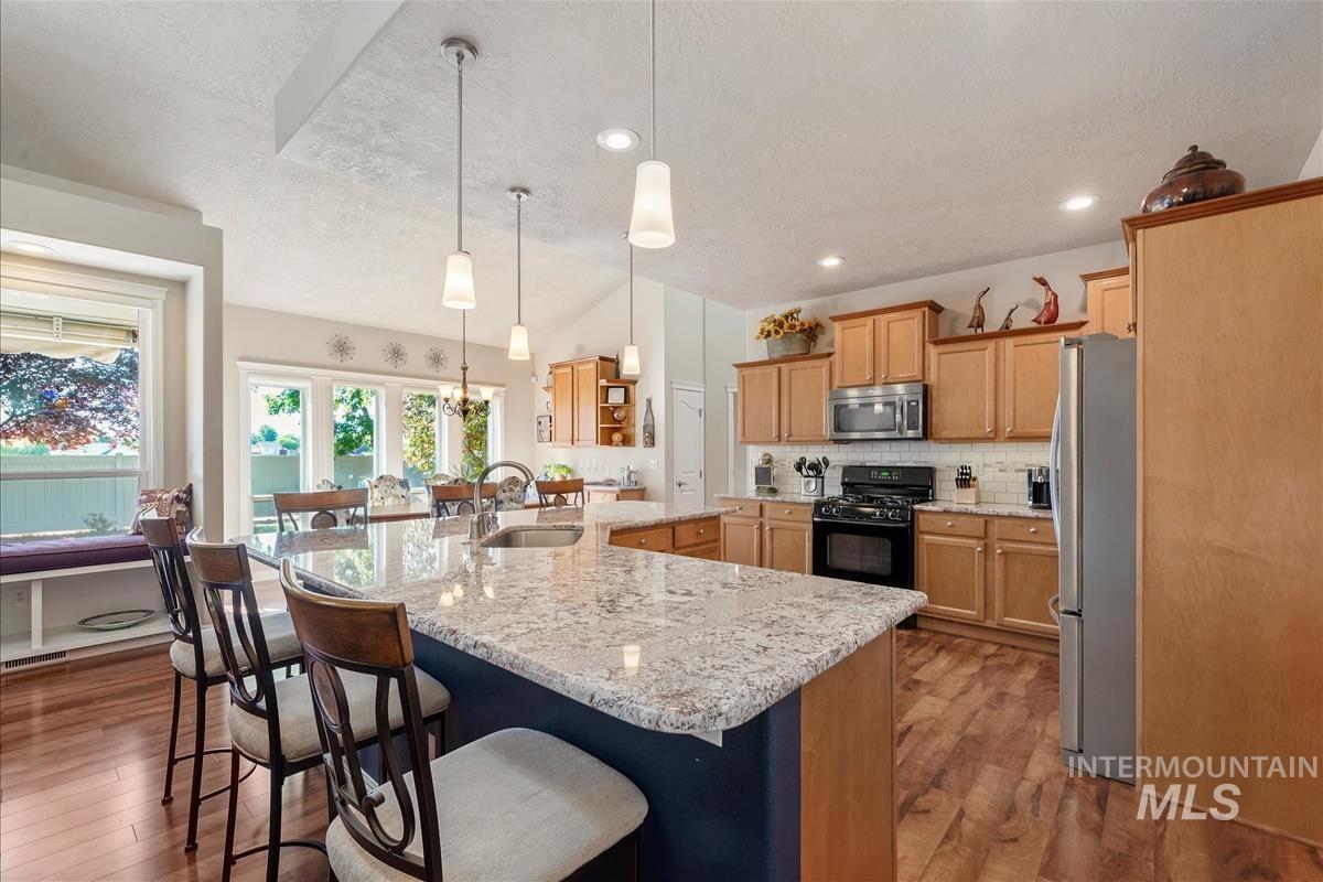 9999 W Hollandale Drive, Boise, Idaho 83709, 4 Bedrooms, 2.5 Bathrooms, Residential For Sale, Price $639,900,MLS 98982512